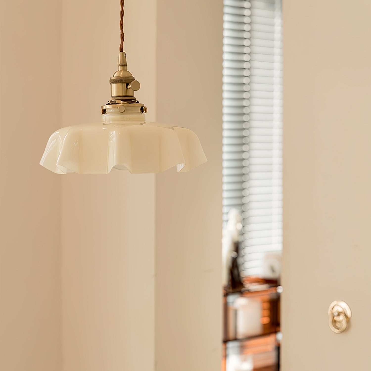 Aria Lampada a Sospensione Stile Rustico con Paralume Increspato