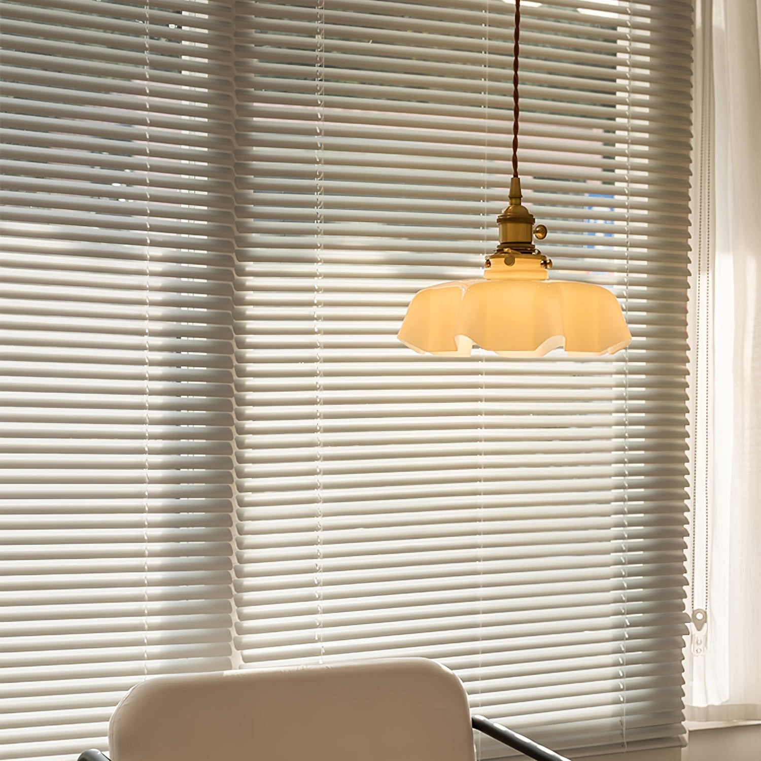 Aria Lampada a Sospensione Stile Rustico con Paralume Increspato