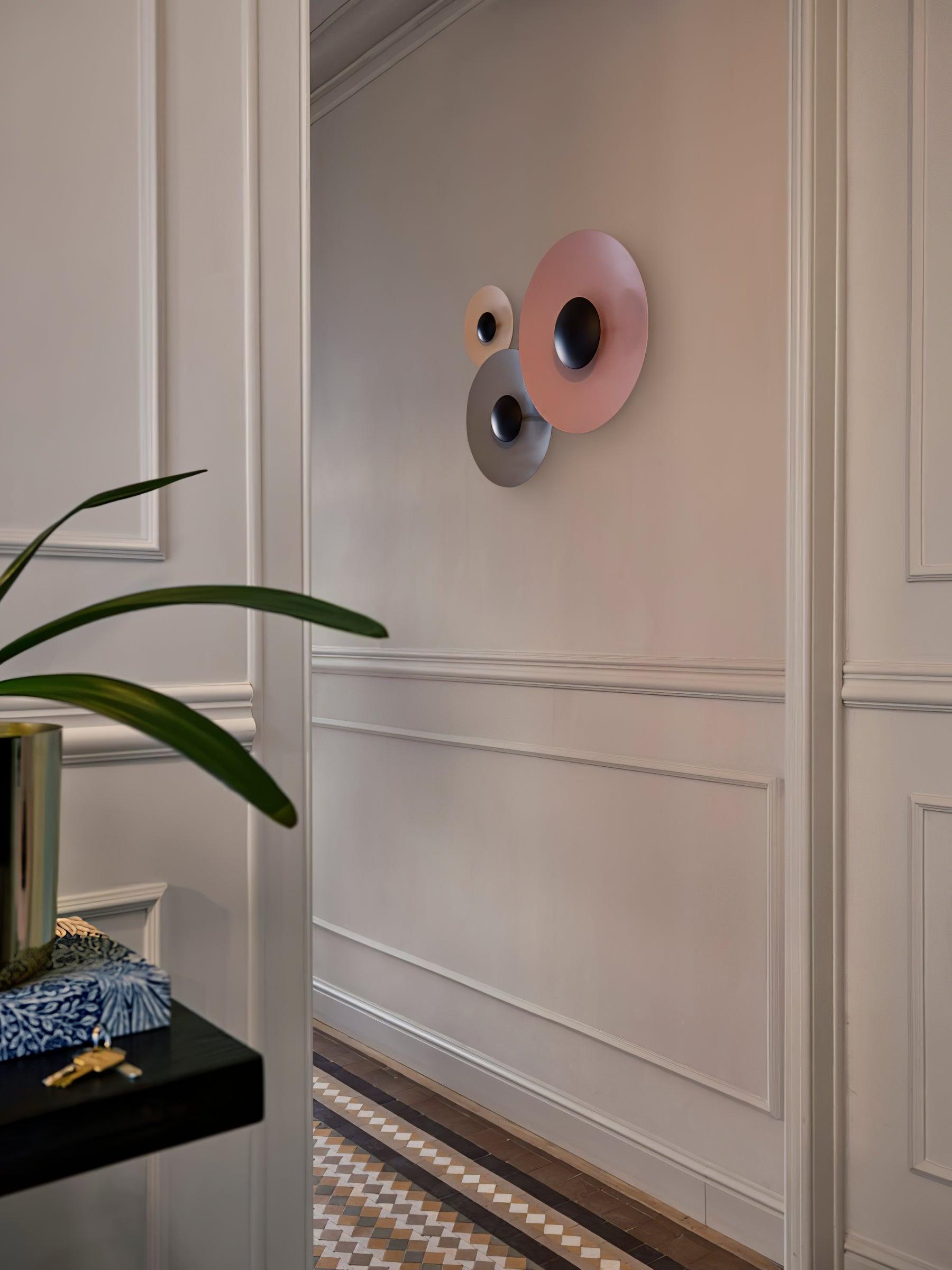 Simplicity Glow Wall Light - Blowlighting