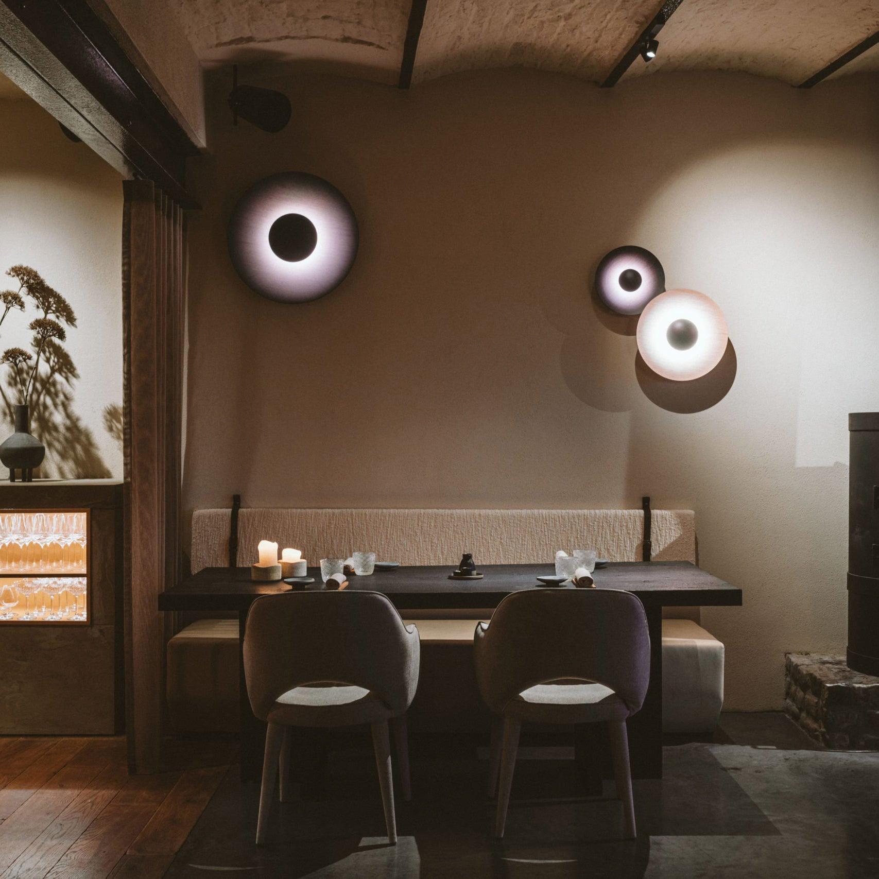 Simplicity Glow Wall Light - Blowlighting