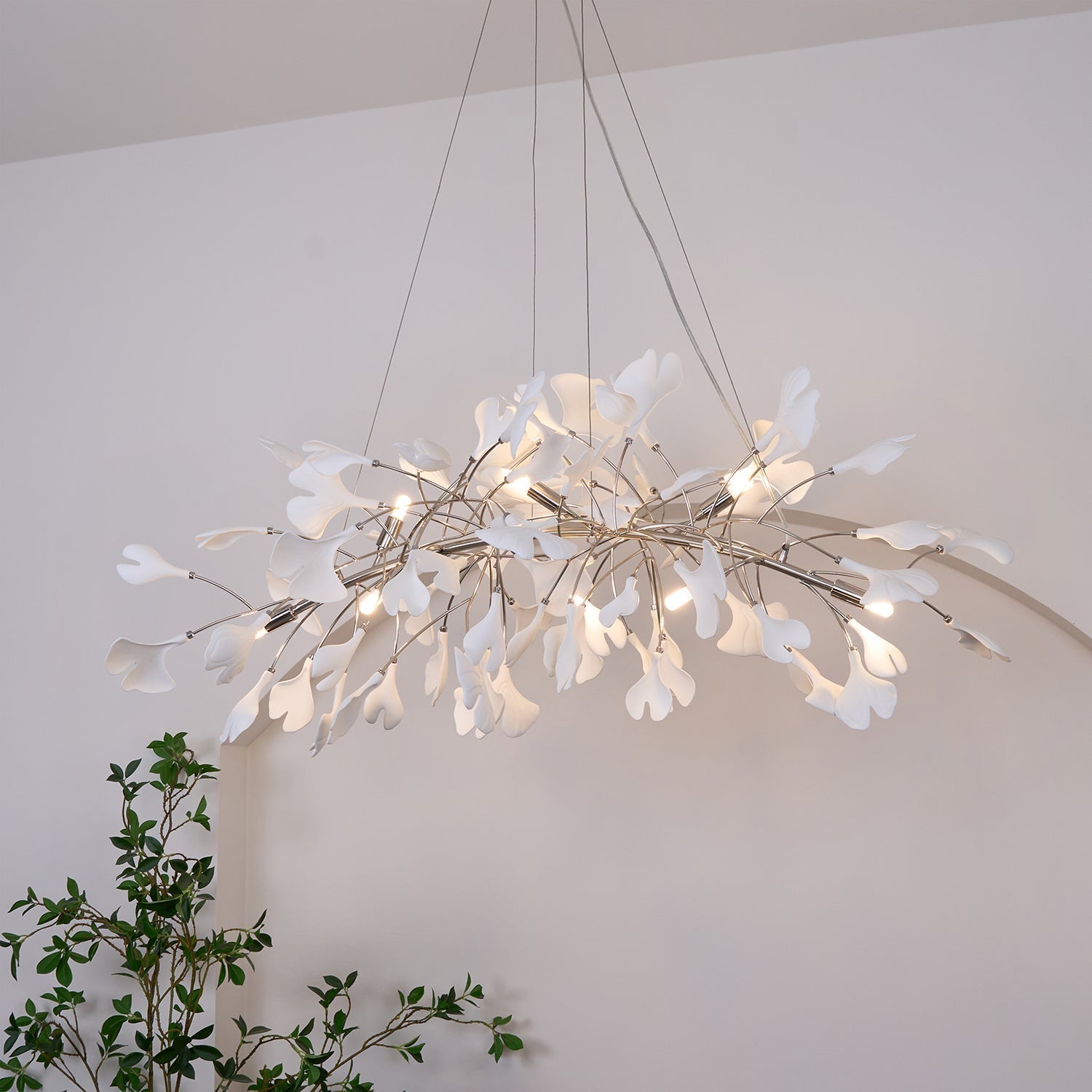 Olivia Lampadario Gingko Stile Art Déco con Foglie Inclinate Verso il Basso