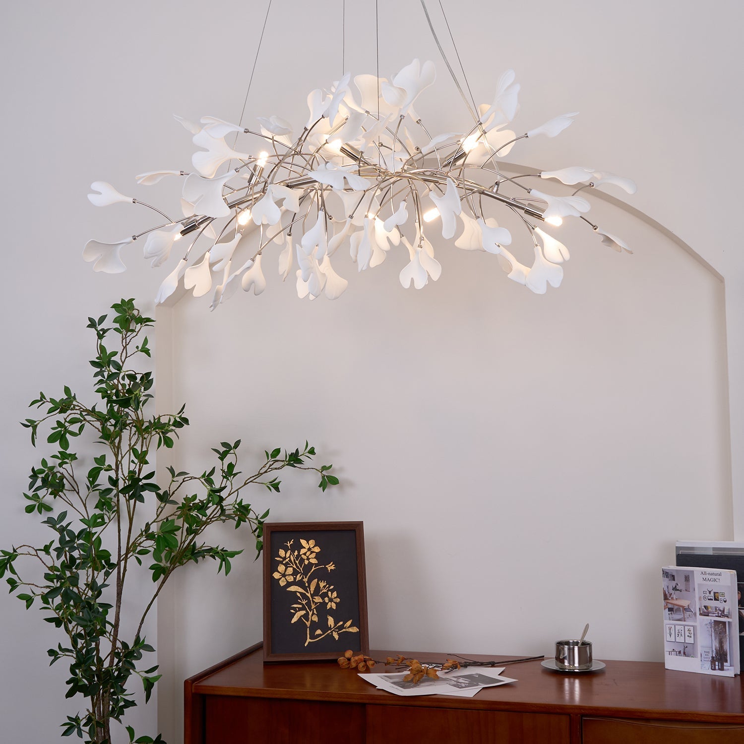 Olivia Lampadario Gingko Stile Art Déco con Foglie Inclinate Verso il Basso