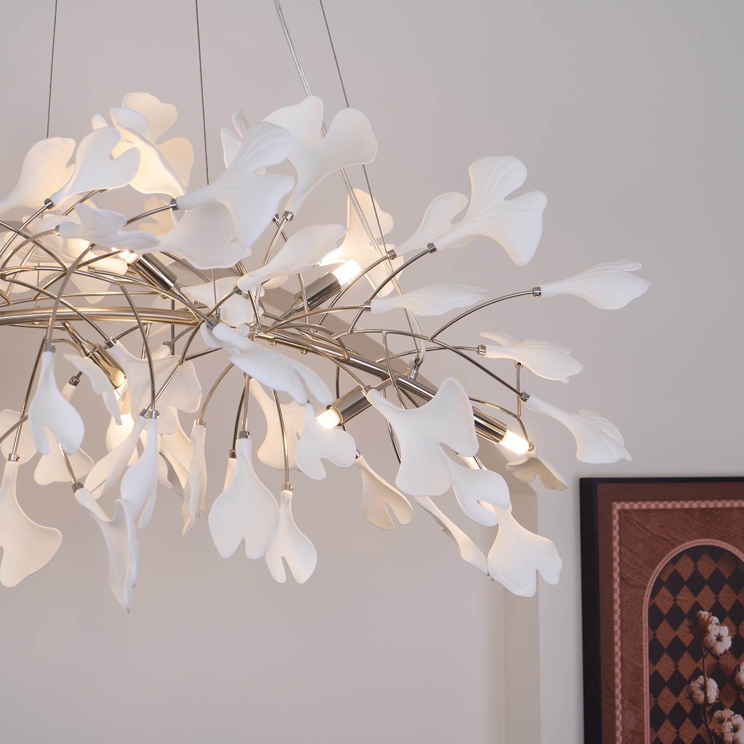 Olivia Lampadario Gingko Stile Art Déco con Foglie Inclinate Verso il Basso