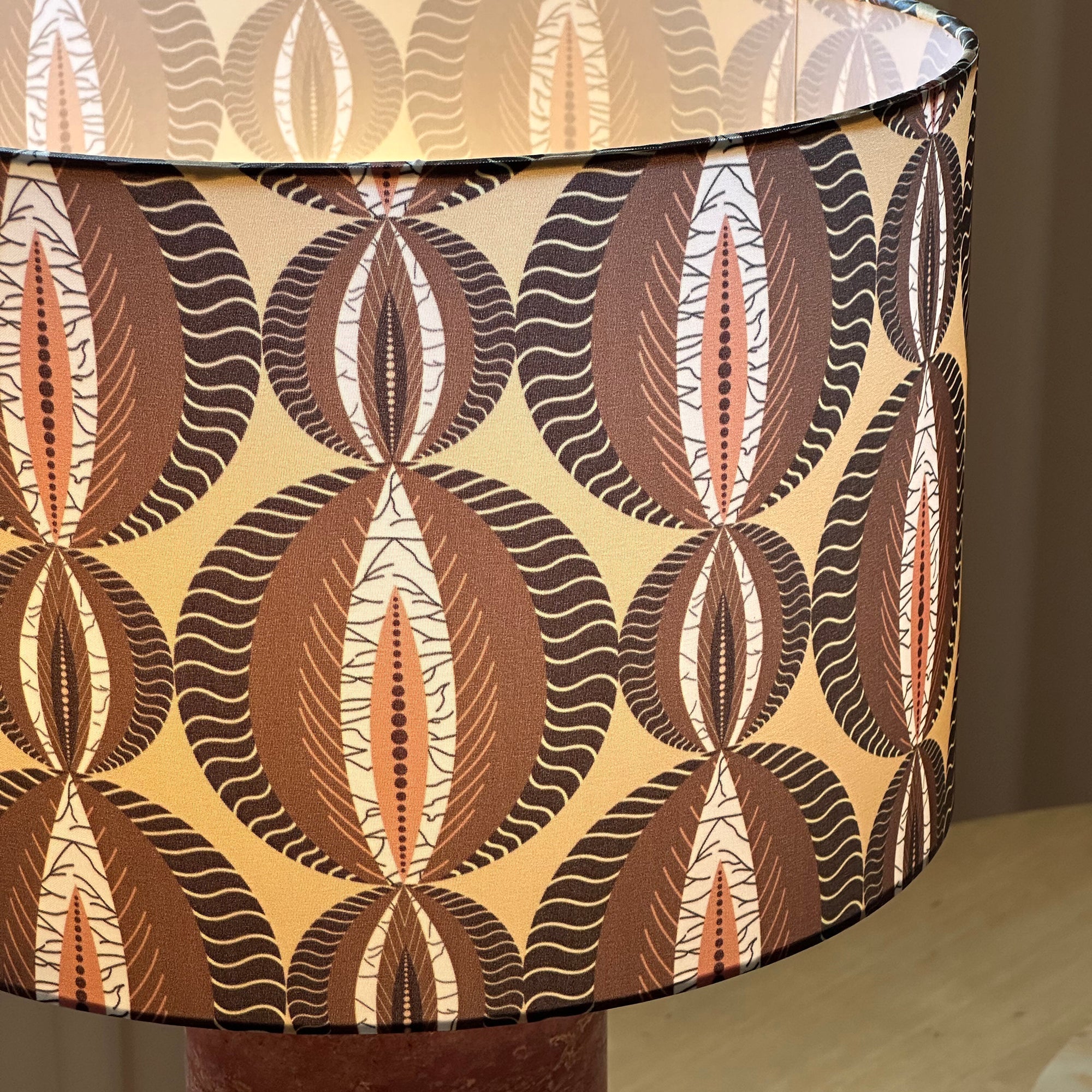 Gravity Table Lamp - Lamp Copper