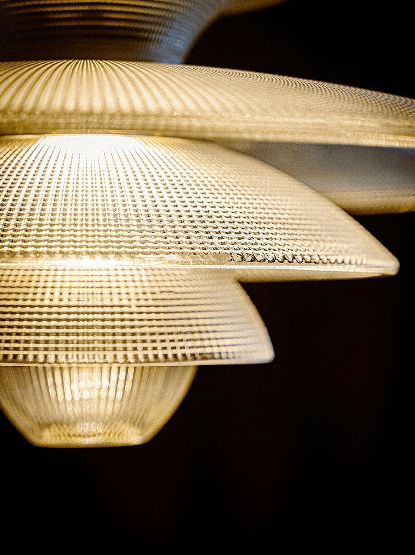 Grid Glass Pendant Light - Blowlighting