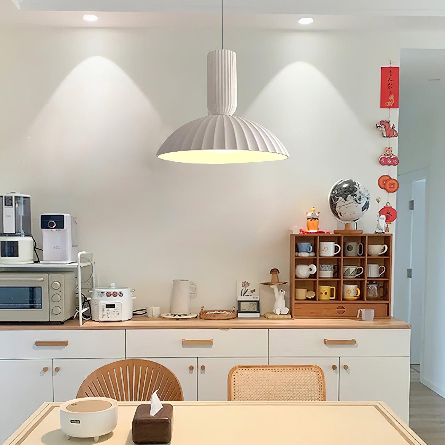 Resin Apollo Pendant Light - Blowlighting
