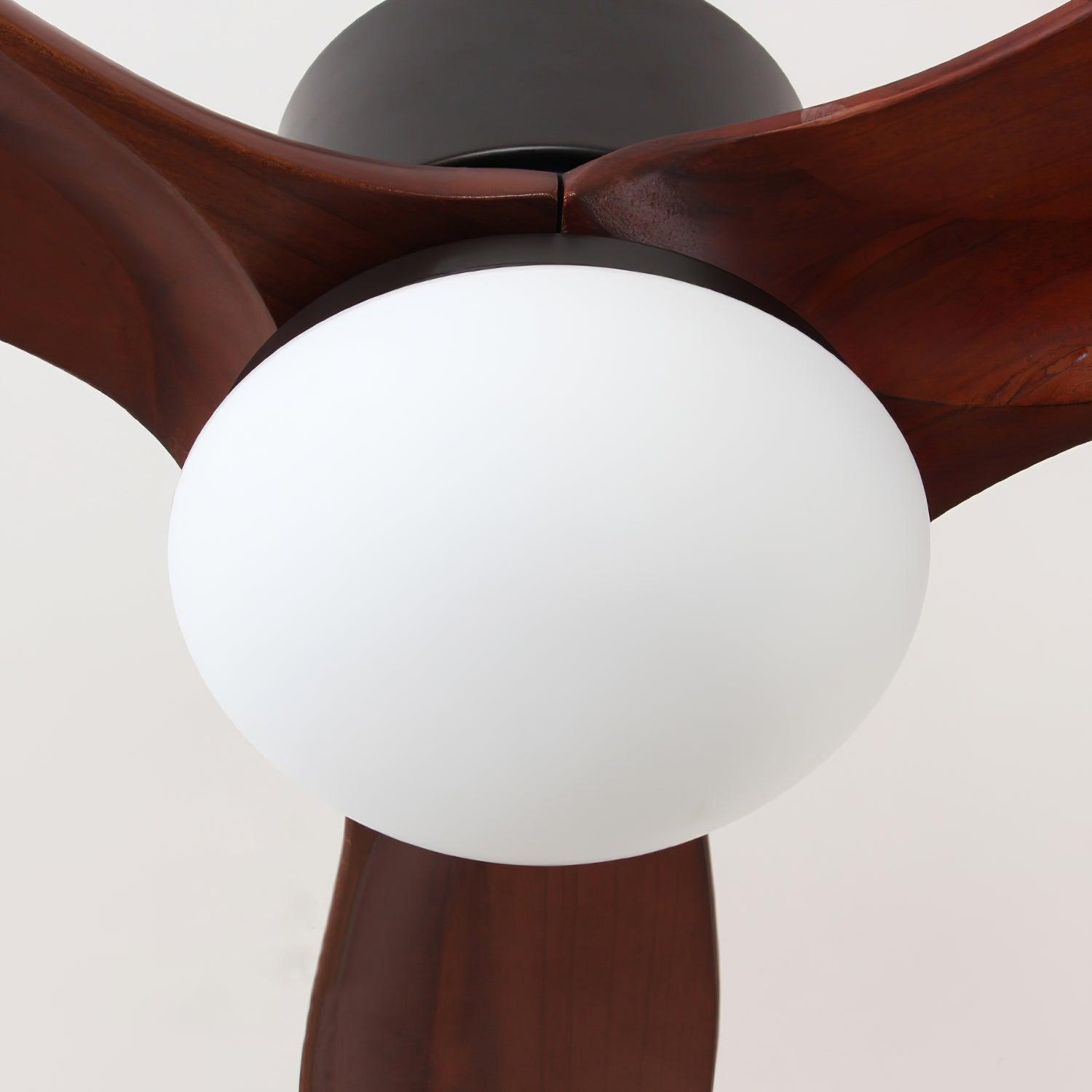 Vista laterale del ventilatore con luce Brivel Elegance.