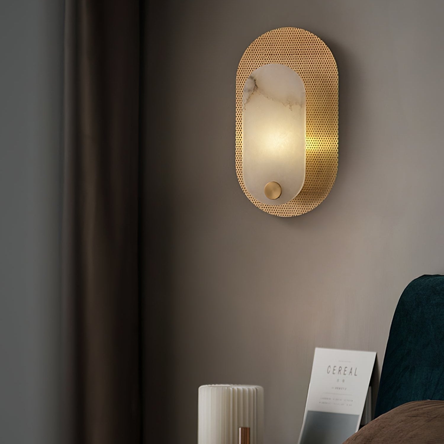 Clio Alabaster Wall Lamp - Neutralighting