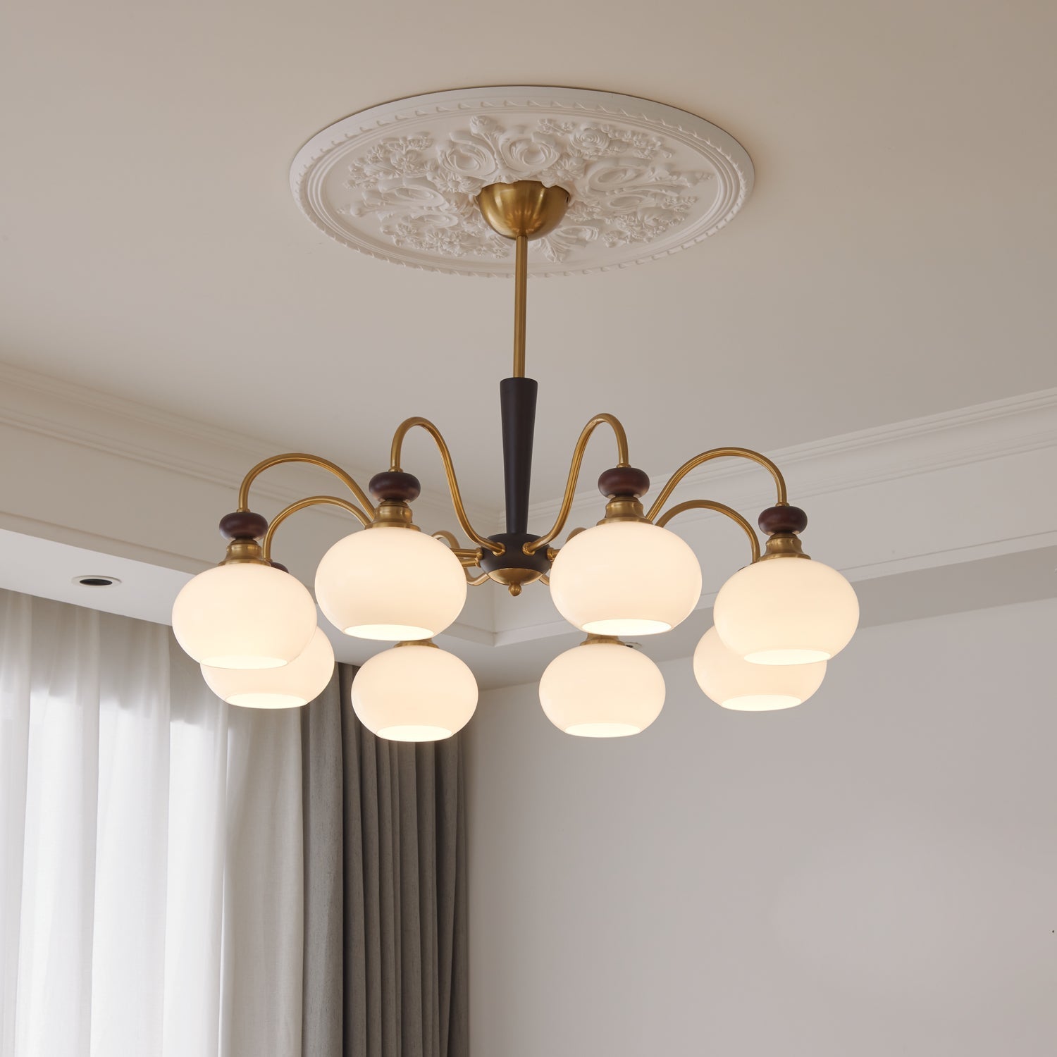 Harmonia Sphere Chandelier - Blowlighting