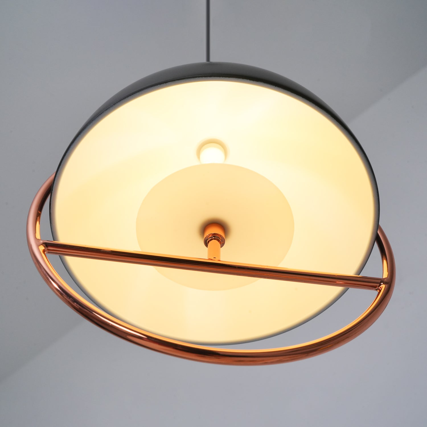 Huan Pendant Lamp - Blowlighting