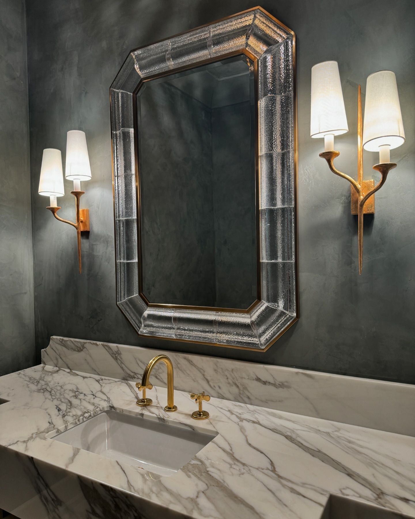 Velirara Vintage Industrial Brass Fabric Wall Lamp - Lamp Copper