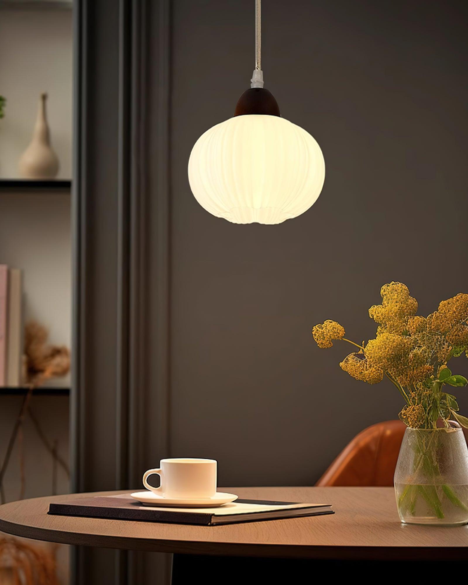 Large Flower Bag Pendant Lamp - Blowlighting