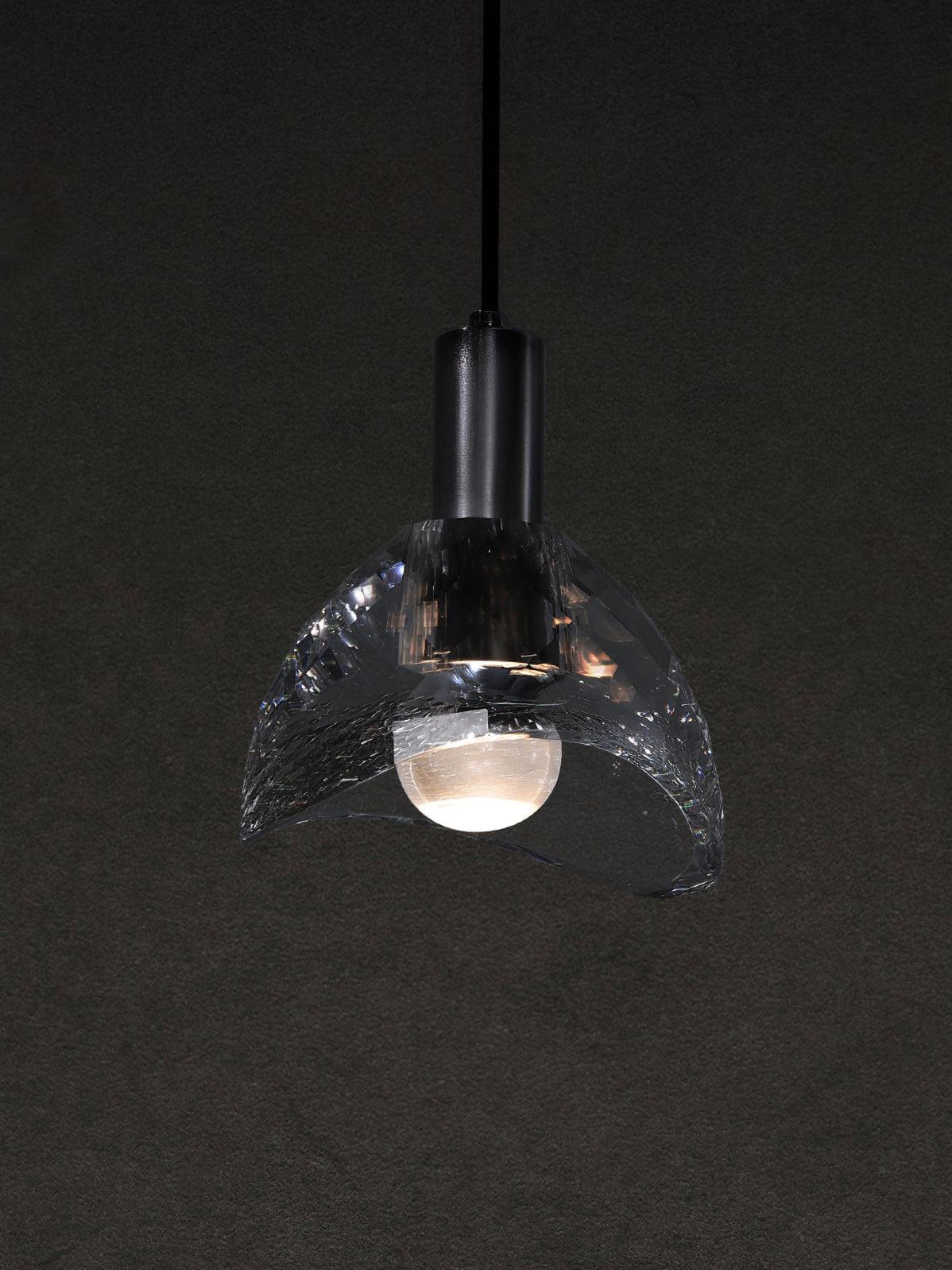 Latham Glass Pendant Lamp - Blowlighting