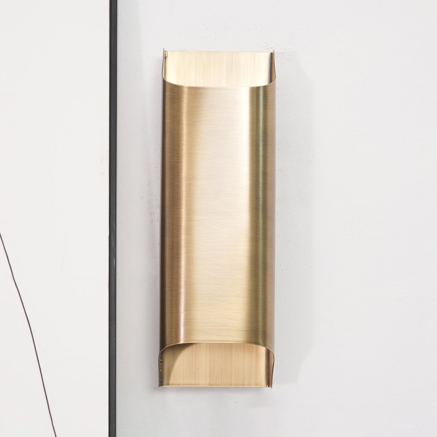 Leclerc Brass Wall Lamp - Blowlighting