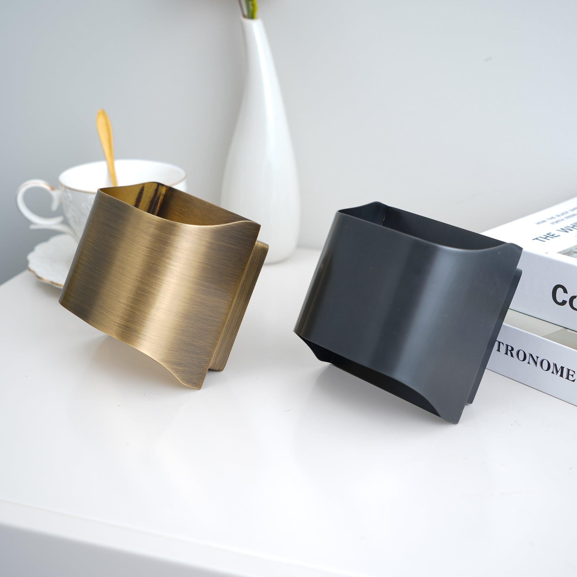 Leclerc Brass Wall Lamp - Blowlighting