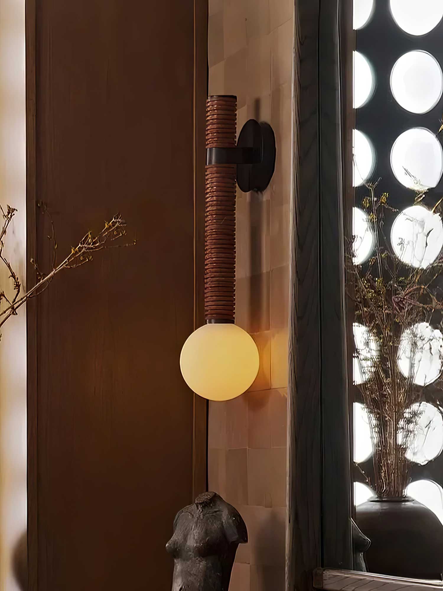 Lestro Wall Light - Blowlighting