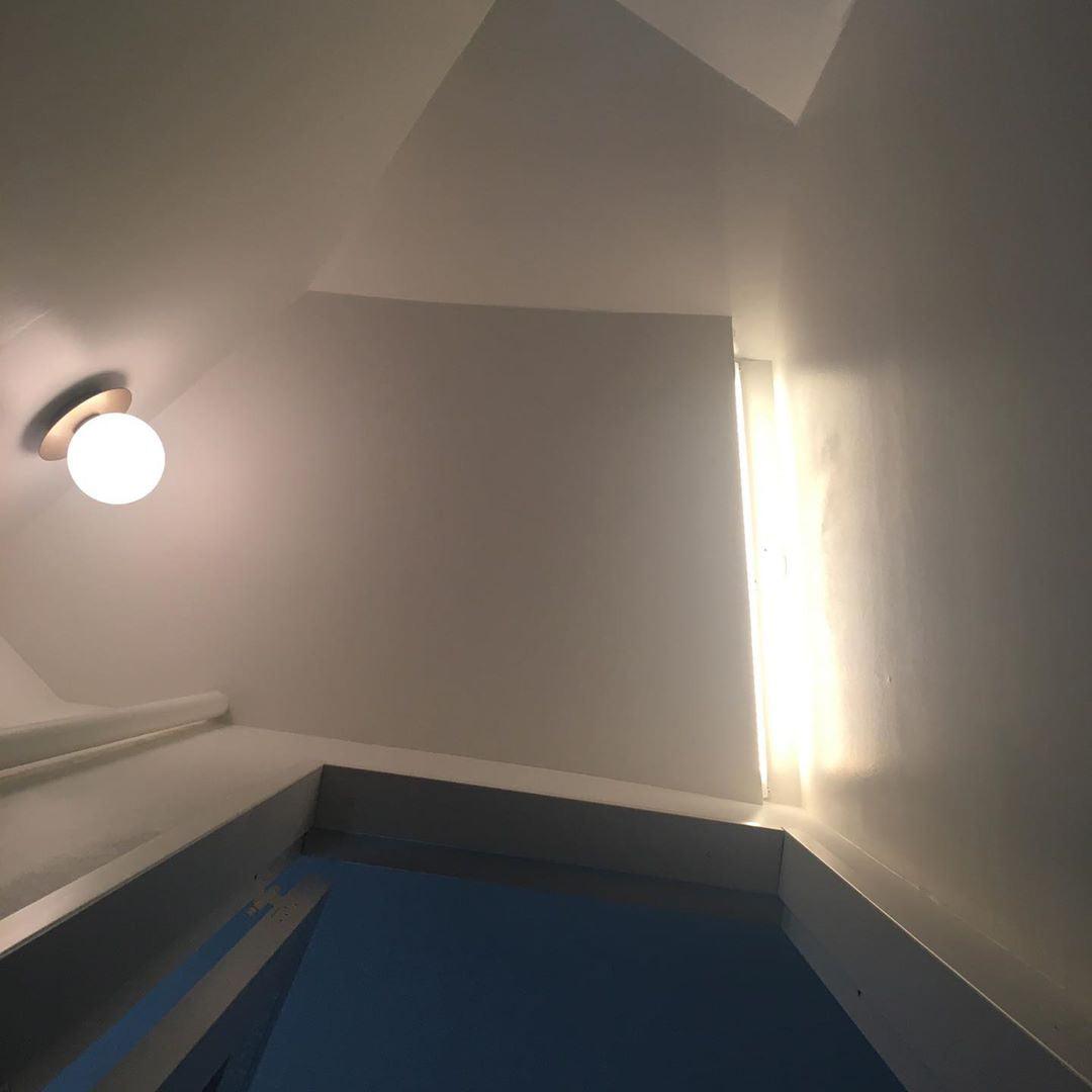 Lunara Wall Lamp - Blowlighting