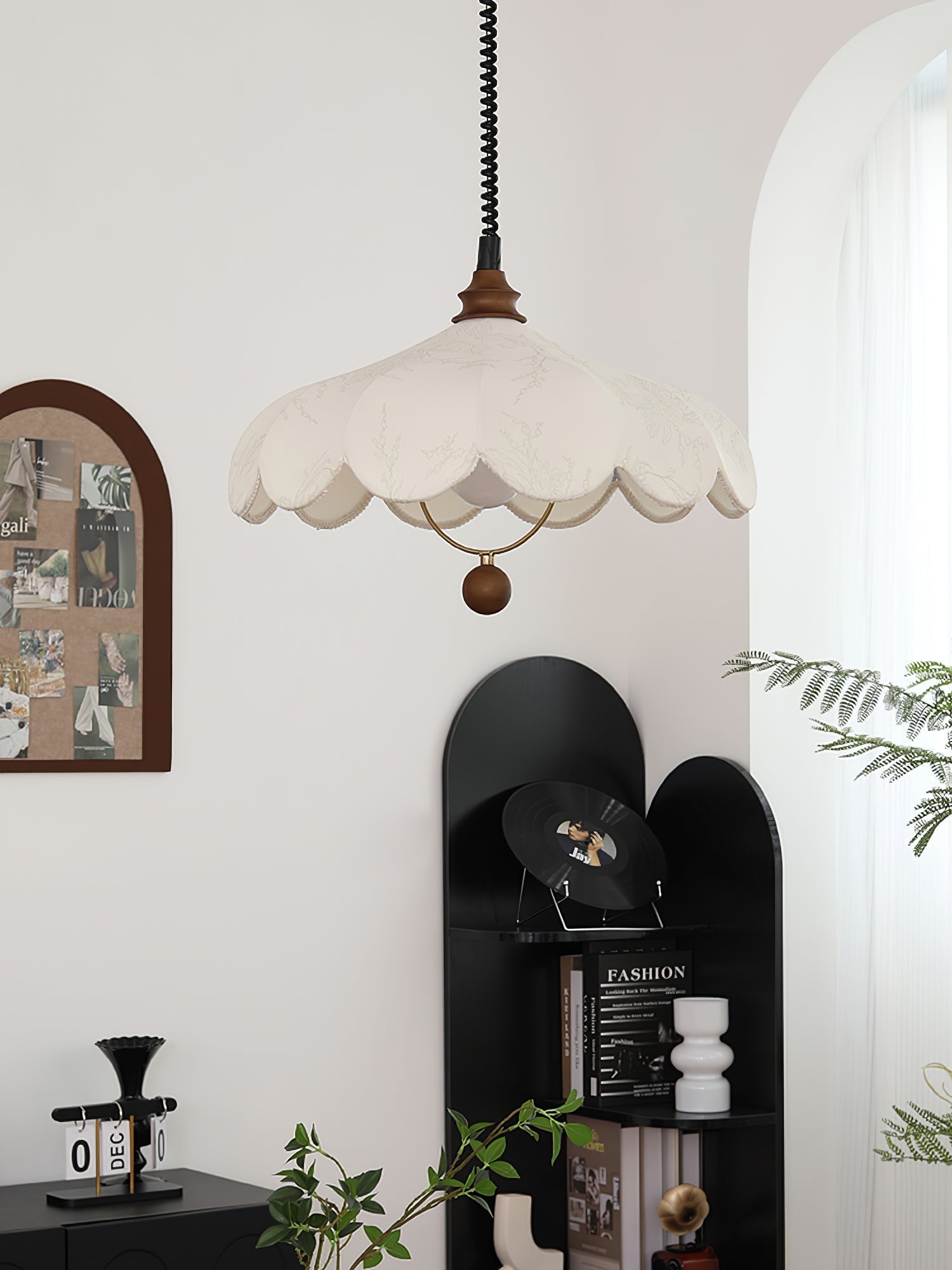 Lily Fabric Pendant Lamp - Blowlighting