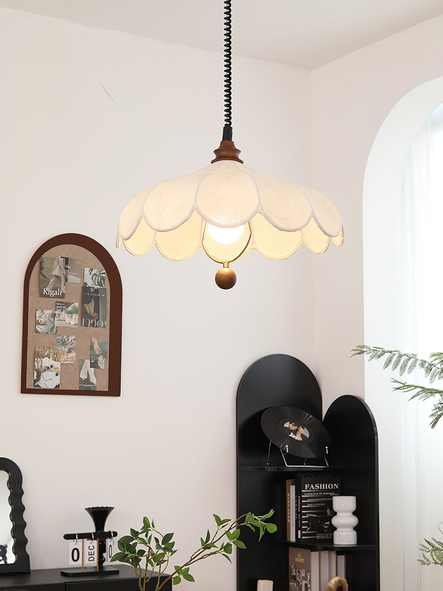 Lily Fabric Pendant Lamp - Blowlighting