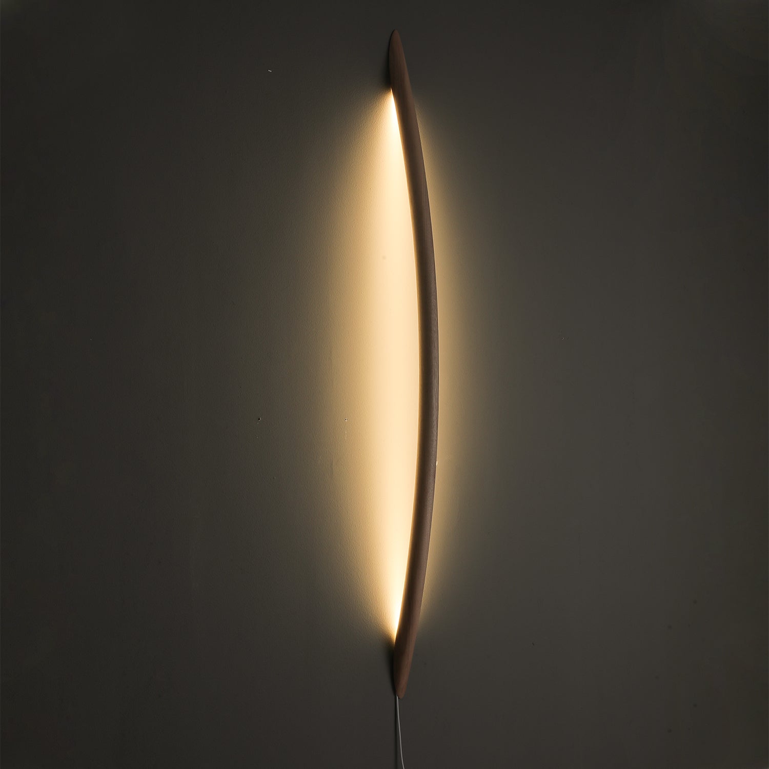 Linea Wood Wall Light - Blowlighting