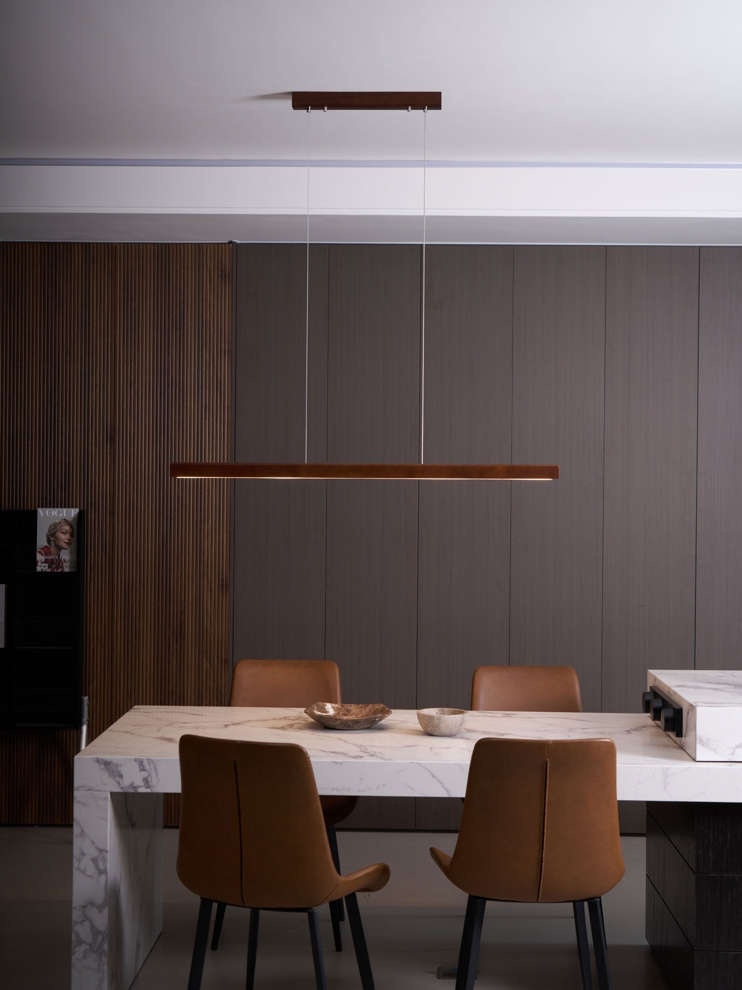 Linear Wooden Pendant Light - Blowlighting