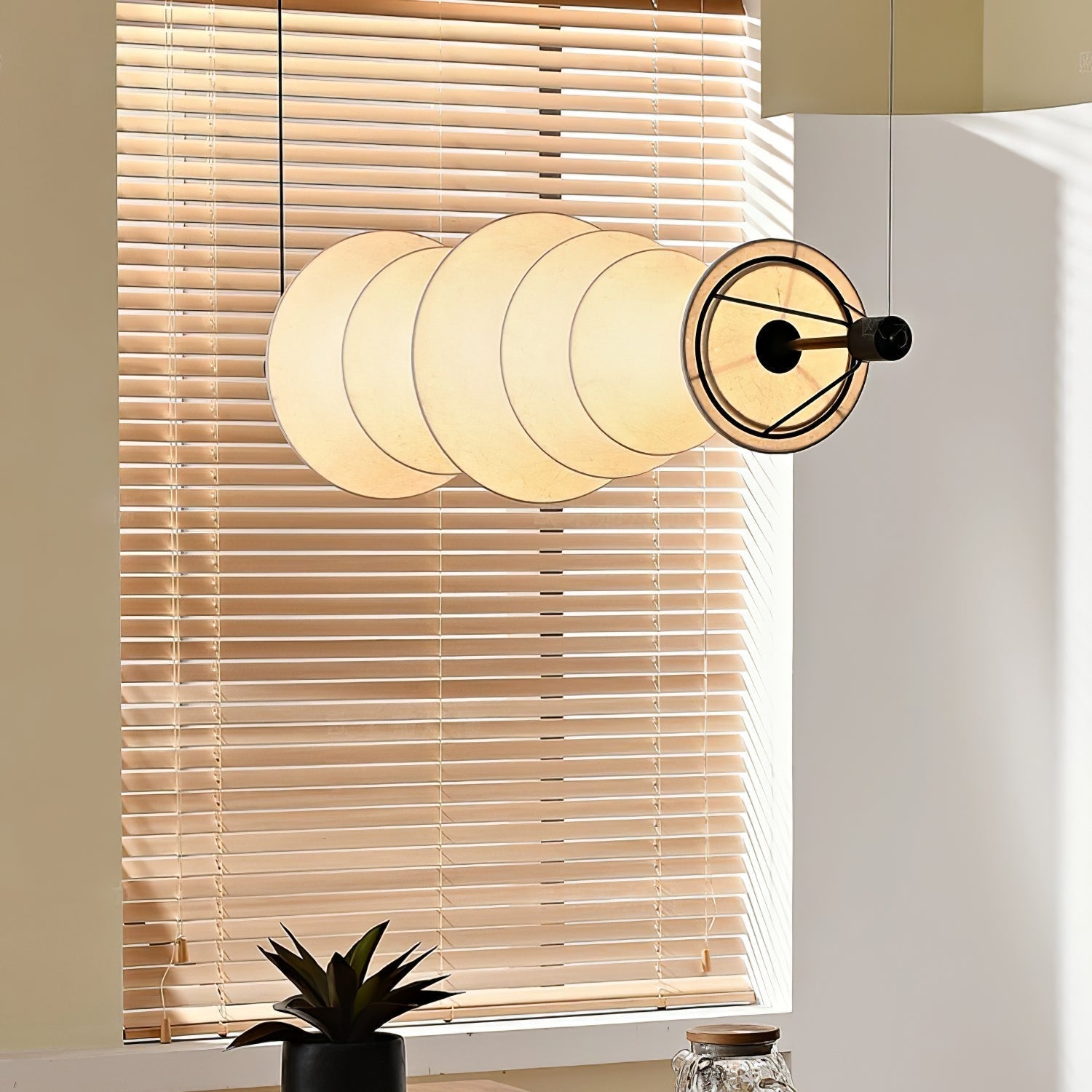 Linna Silk Pendant Lamp - Blowlighting