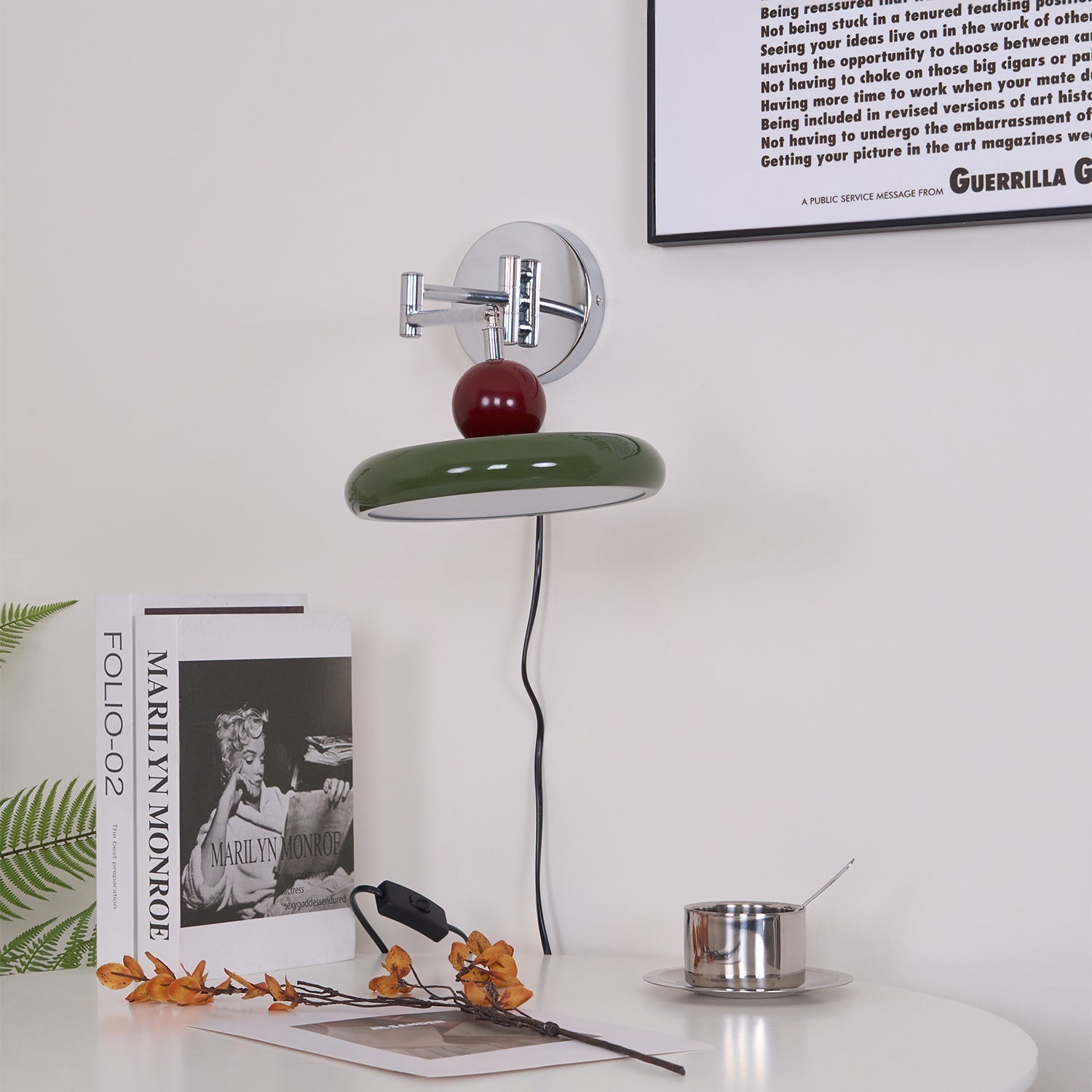 Aria Lampada da Parete con Spina Verde/Beige