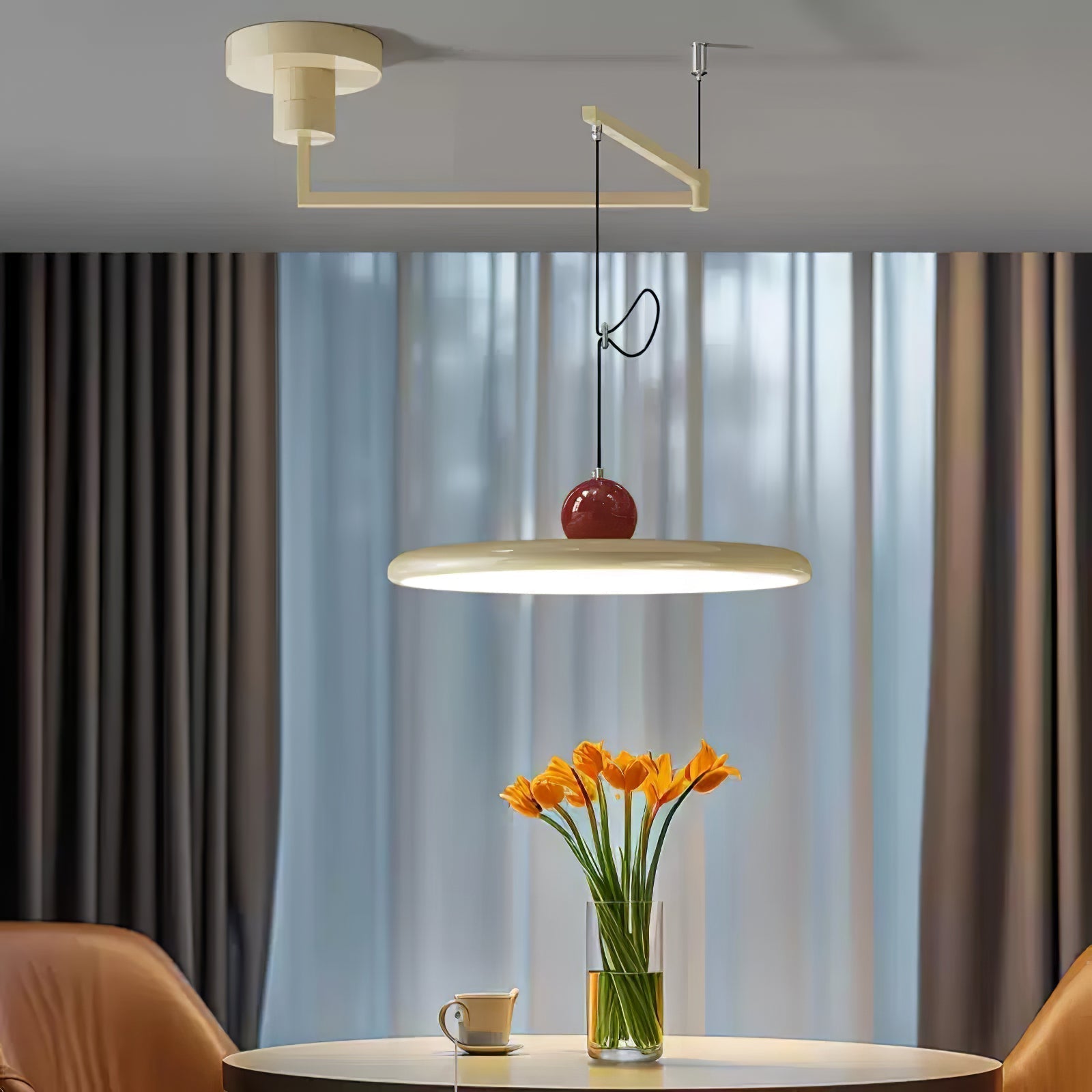 Lola Swing Pendant Lamp - Blowlighting