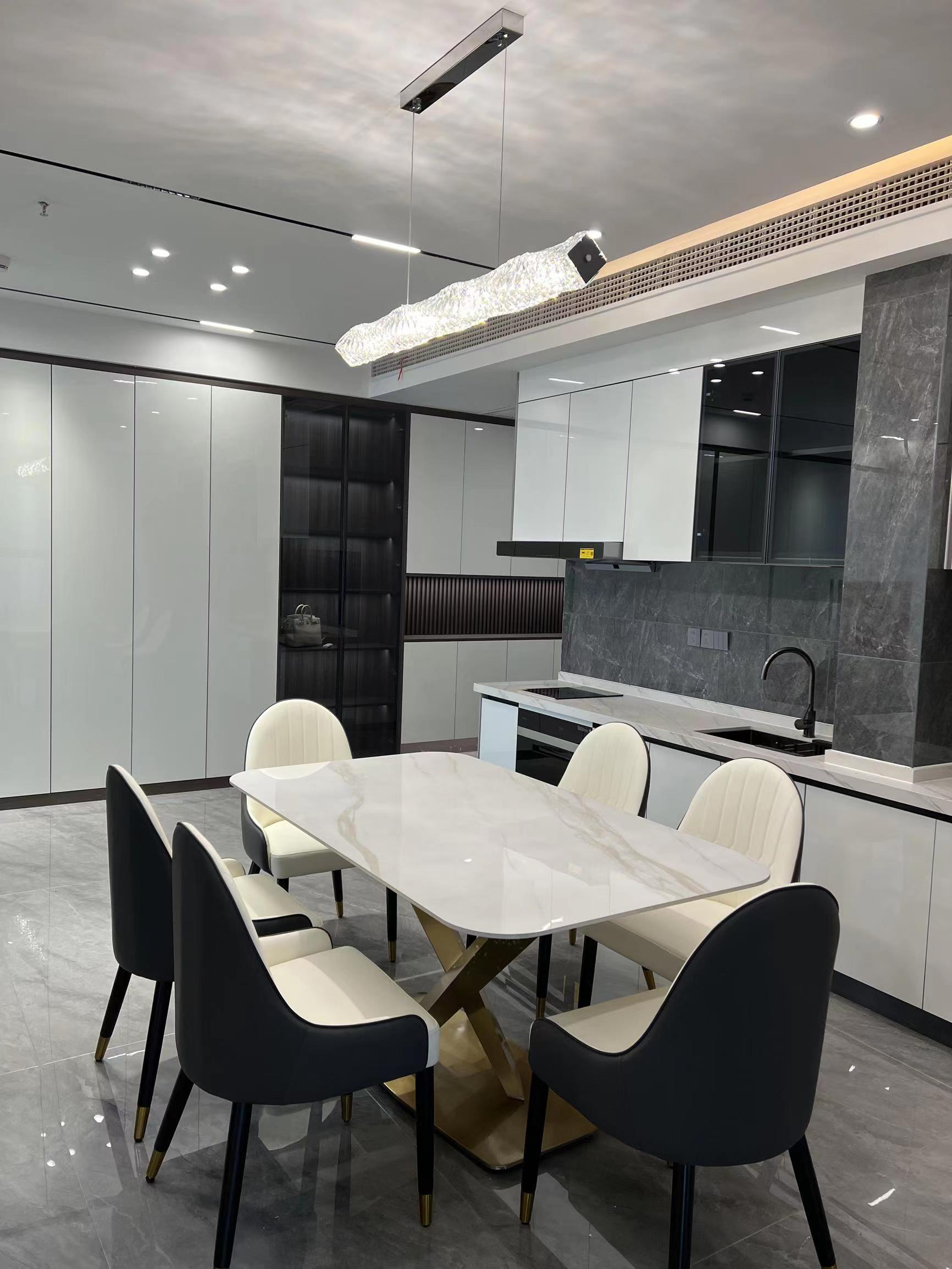 Long Crystal Pendant Lamp - Blowlighting