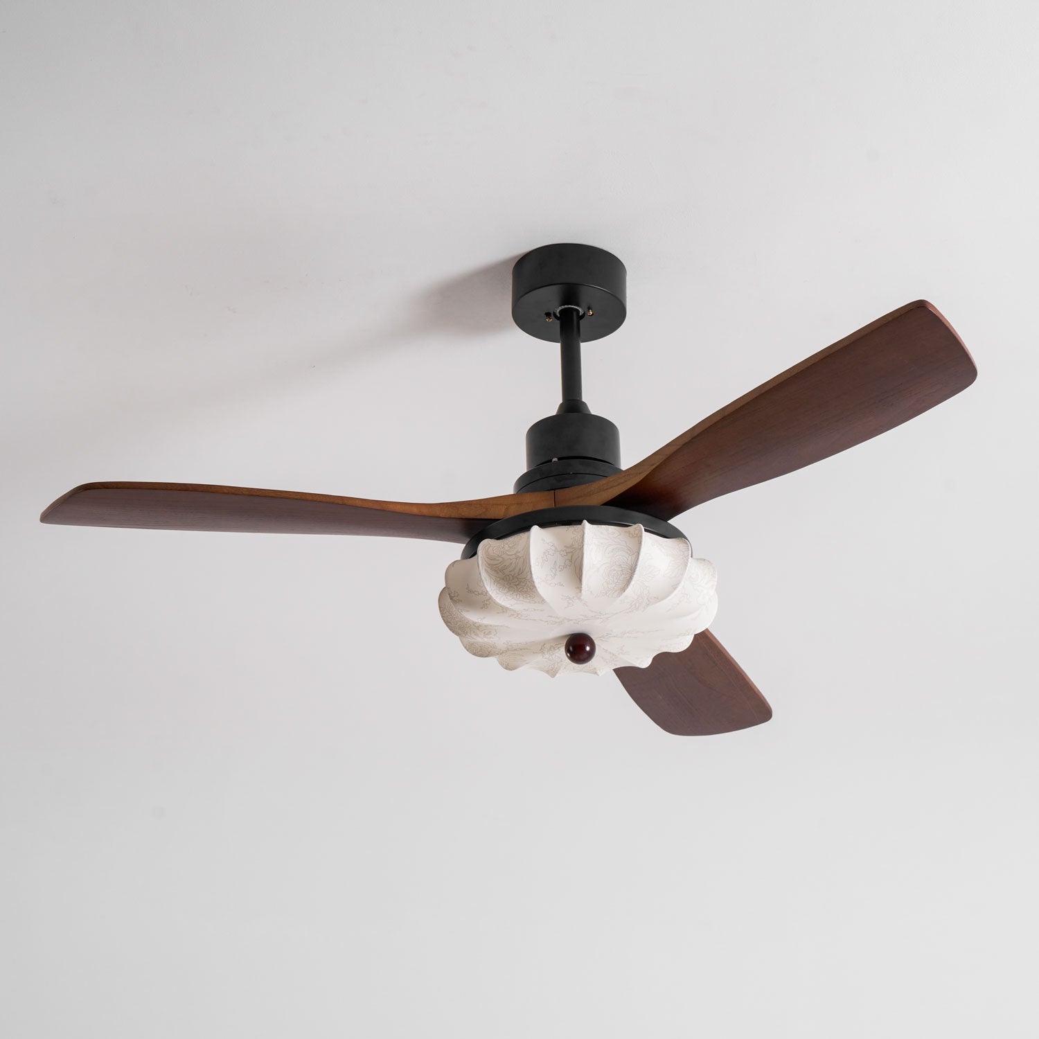 Ventilatore da Soffitto con Luce Jasper Bloom, dettagli del paralume in tessuto