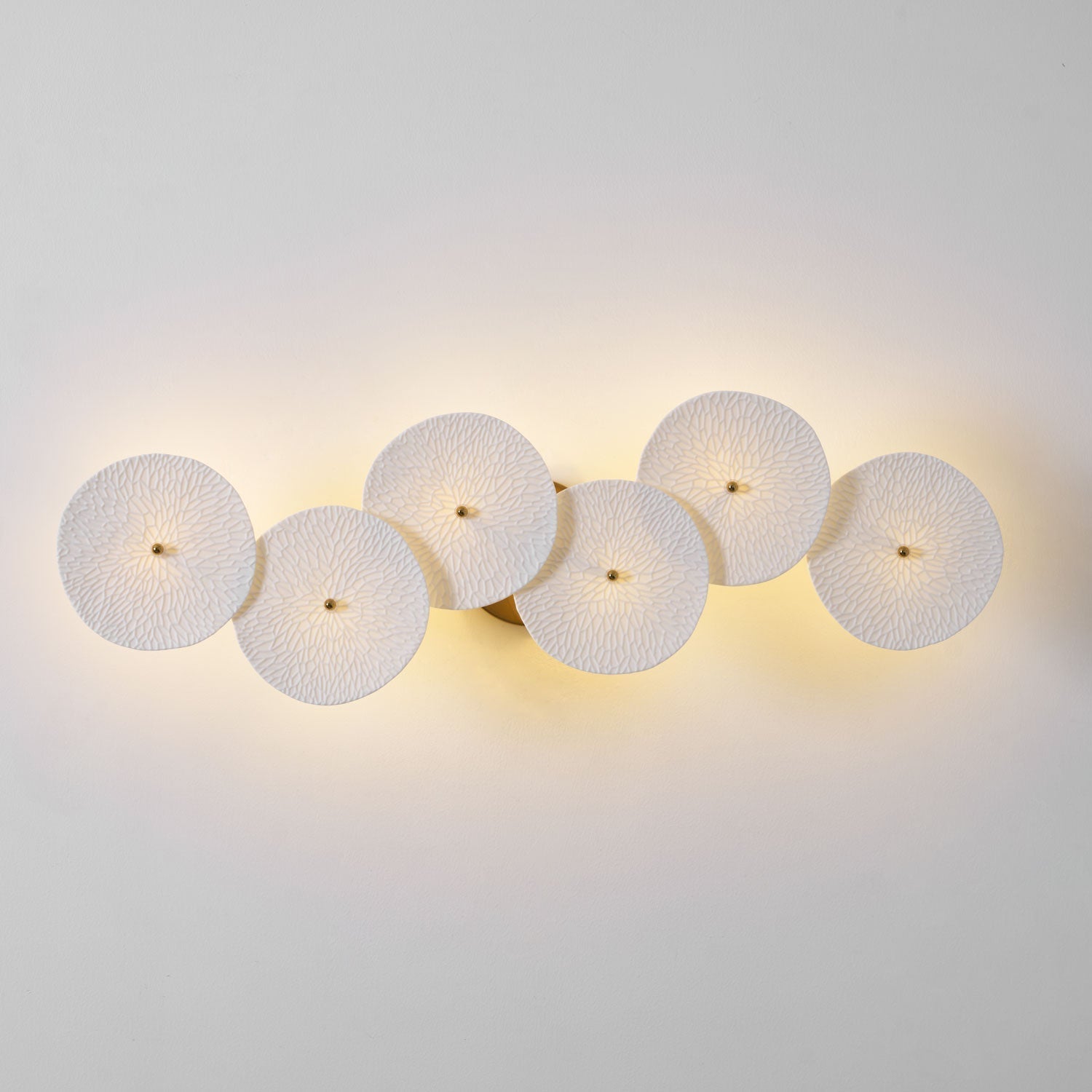 Lotus Petal Wall Lamp - Blowlighting