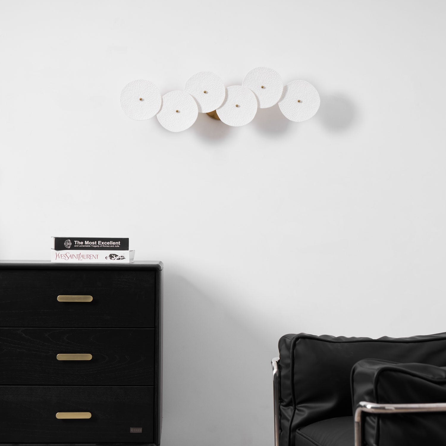 Lotus Petal Wall Lamp - Blowlighting