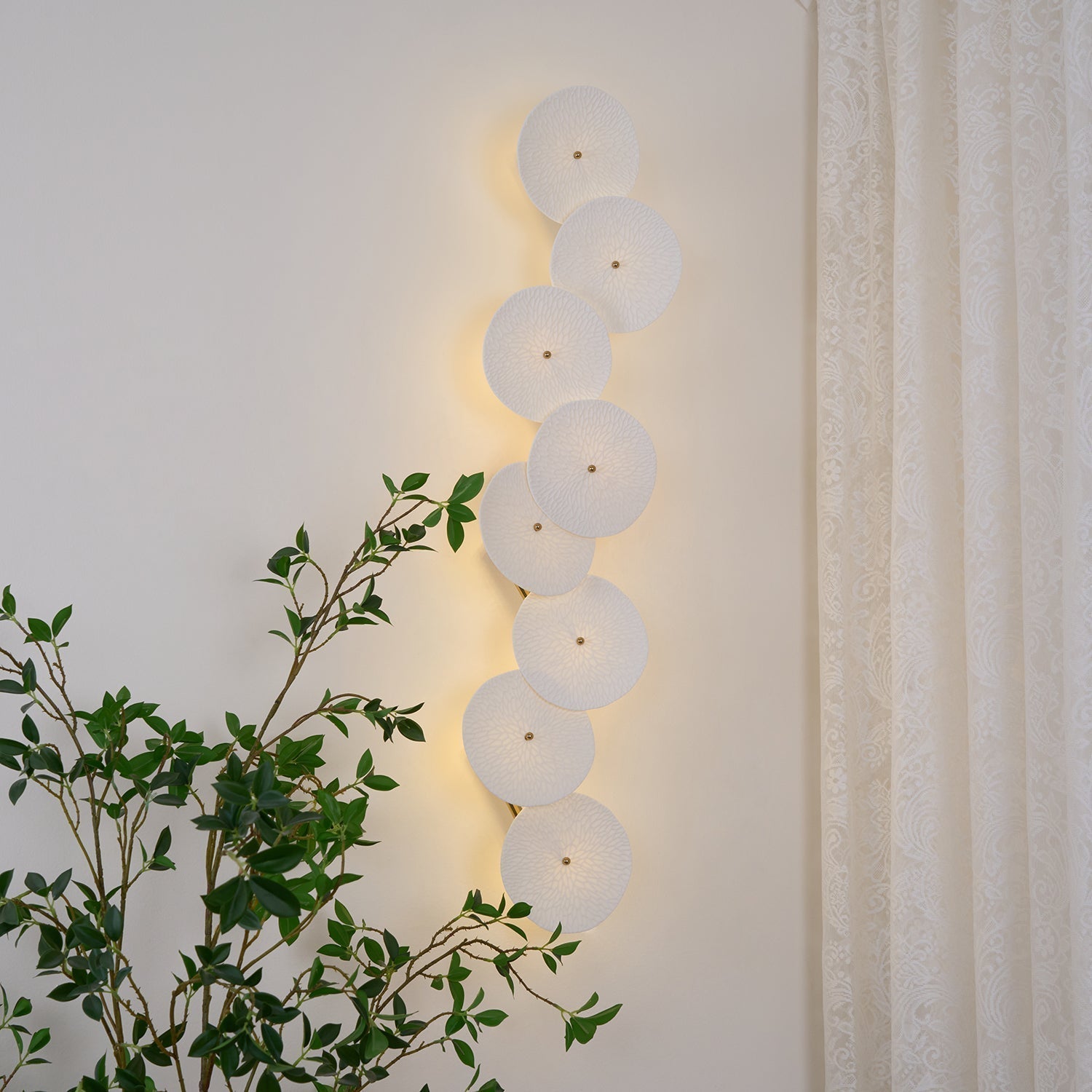 Lotus Petal Wall Lamp - Blowlighting