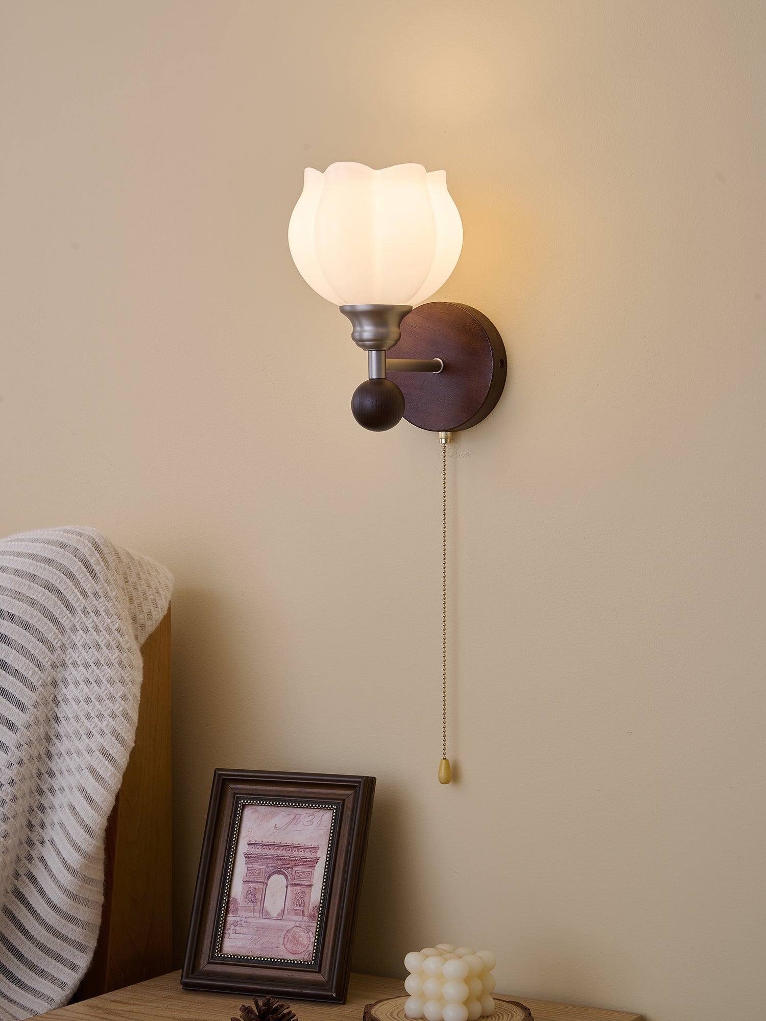 Lucille Wall Lamp - Blowlighting