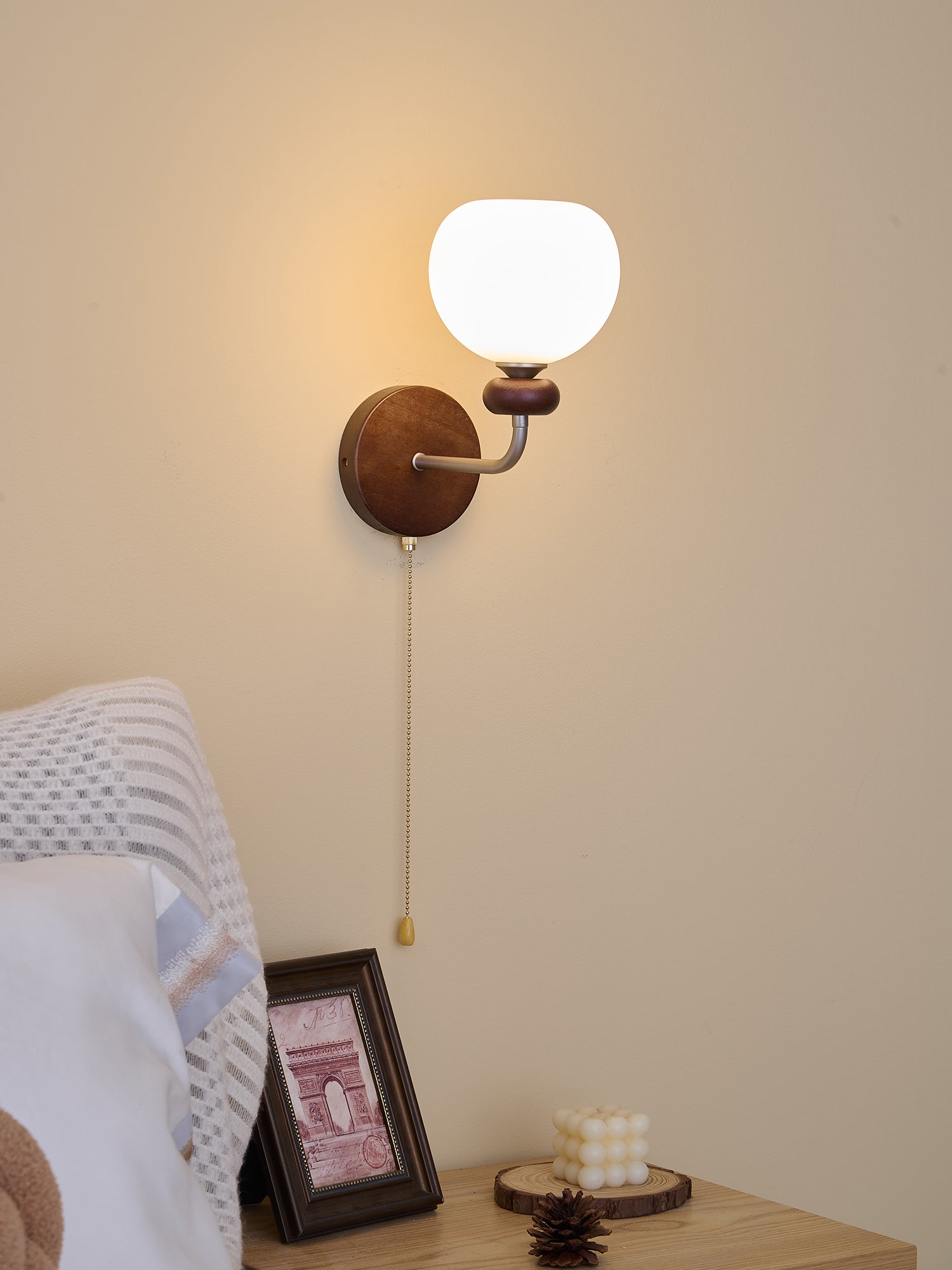 Lucille Wall Lamp - Blowlighting