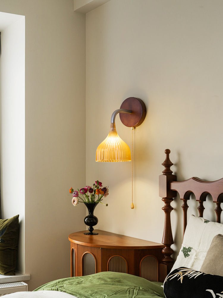 Lucina Wall Lamp - Blowlighting