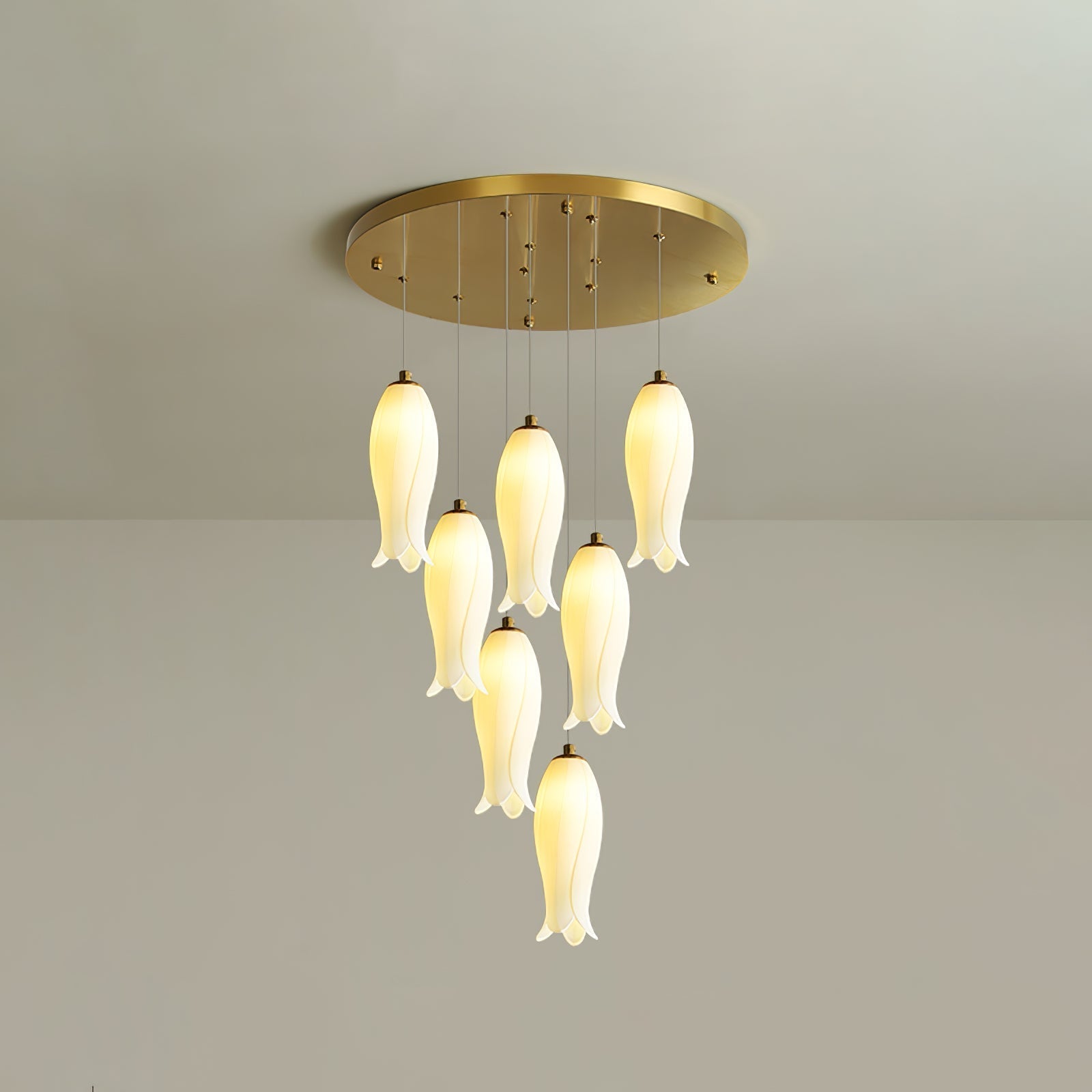 Sylirion Alabaster Brass Chandelier - Blowlighting