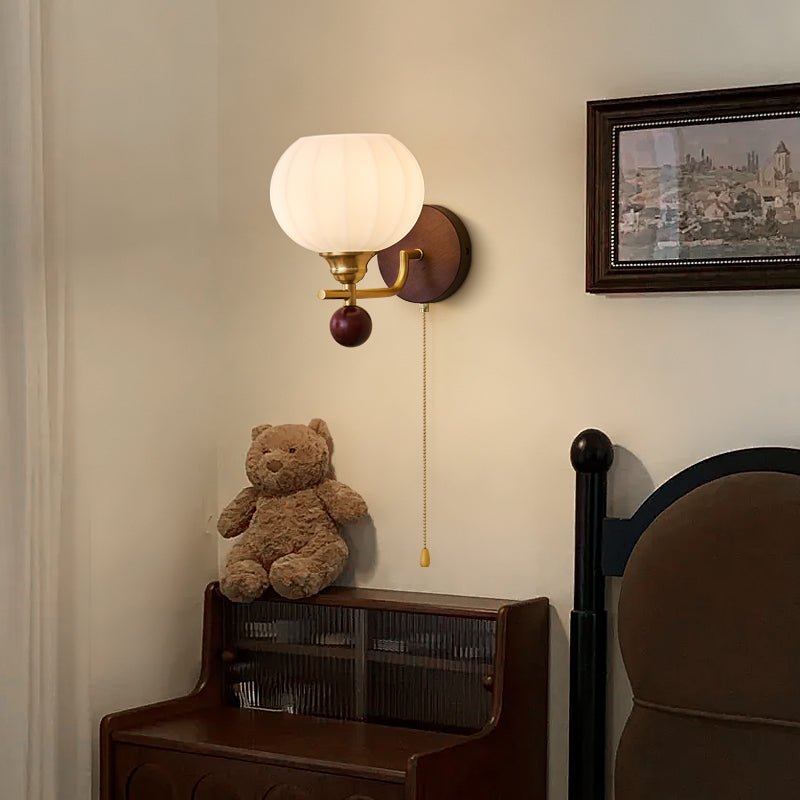 Lumea Crest Wall Lamp - Blowlighting