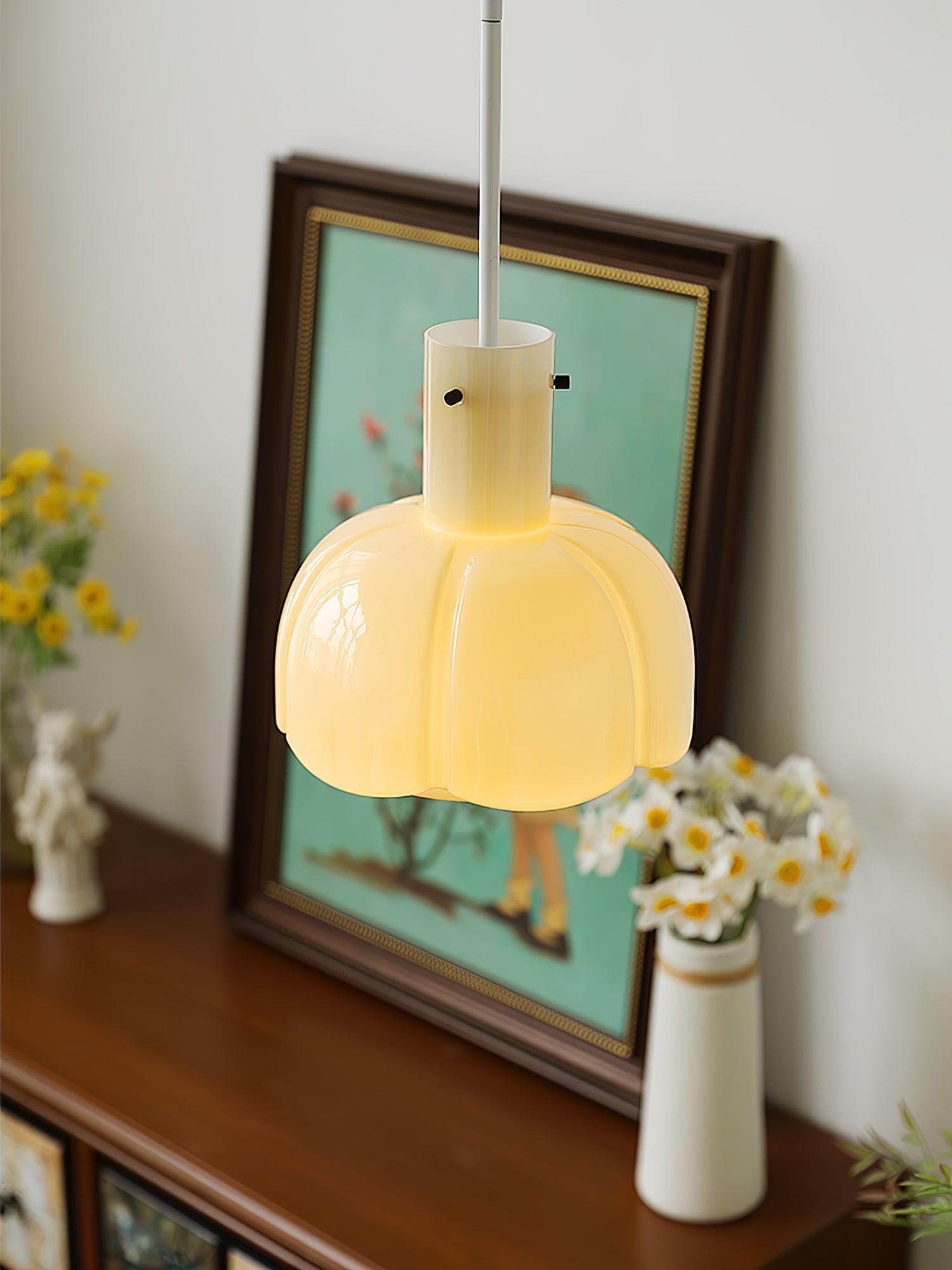 Lumina Petal Glass Pendant Light - Blowlighting