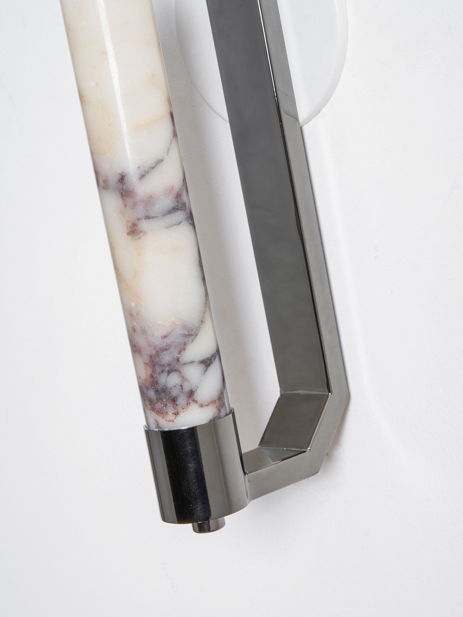 Mateo Modern Metal Wall Lamp - Blowlighting
