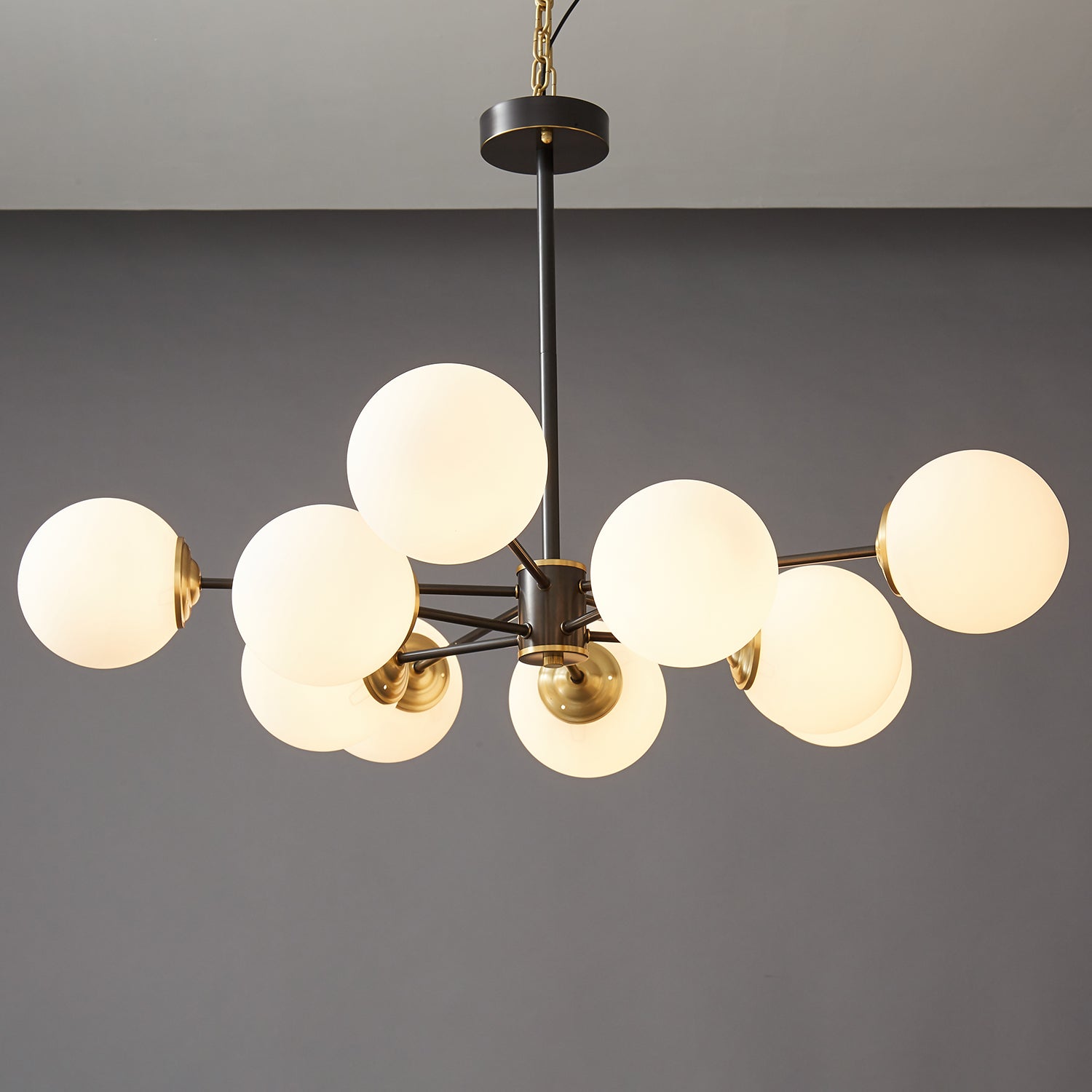 Lunaris Orb Chandelier - Blowlighting