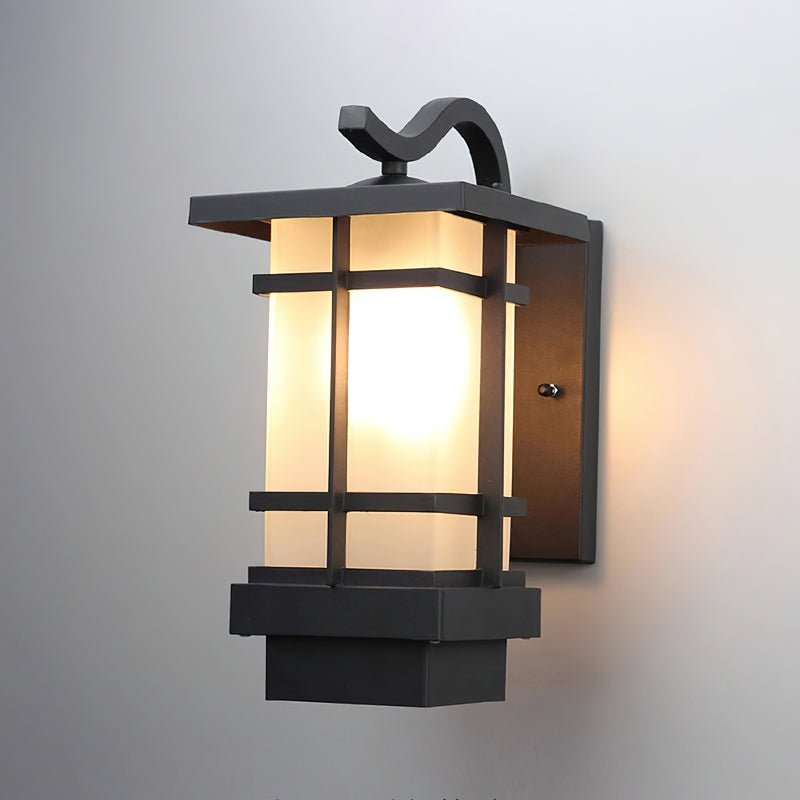 Madison Lantern Outdoor Wall Lamp - Blowlighting