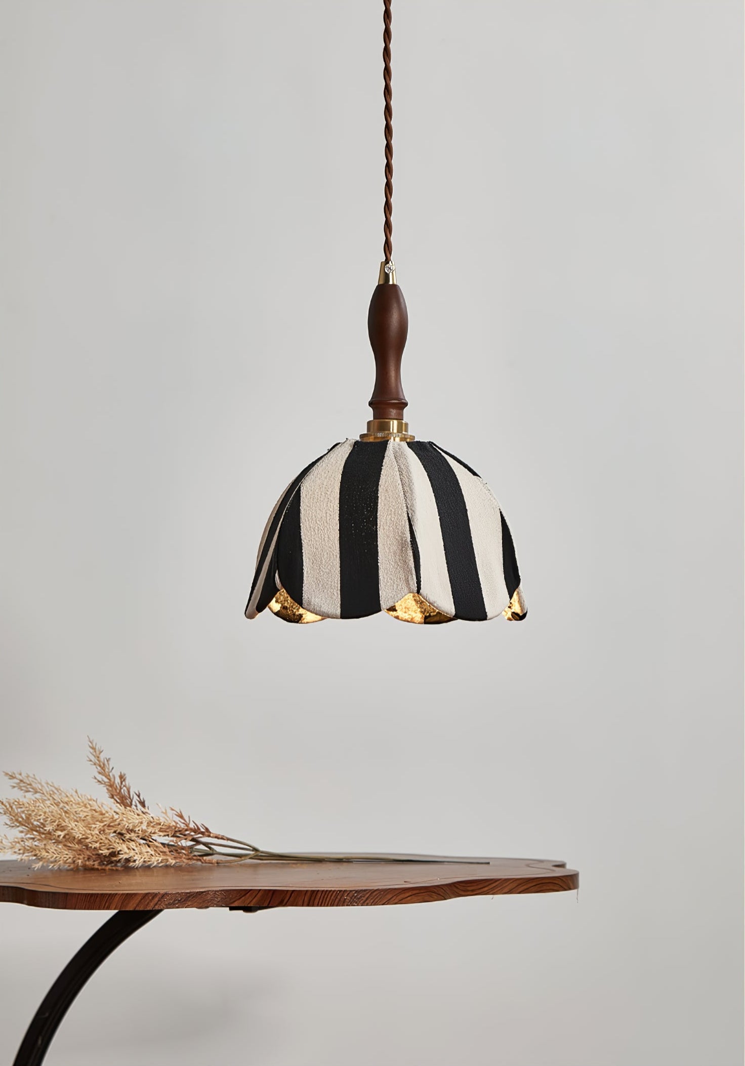 Marbre Stripe Pendant Light - Blowlighting