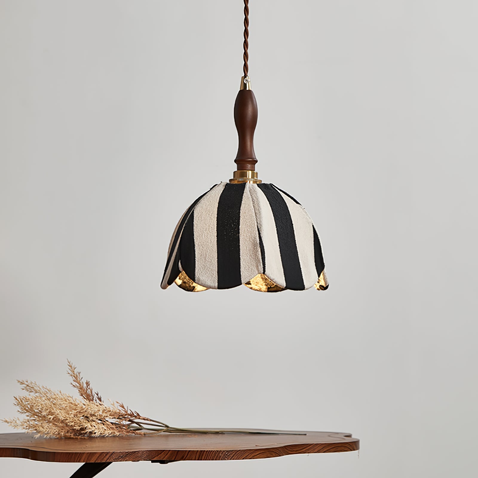 Marbre Stripe Pendant Light - Blowlighting