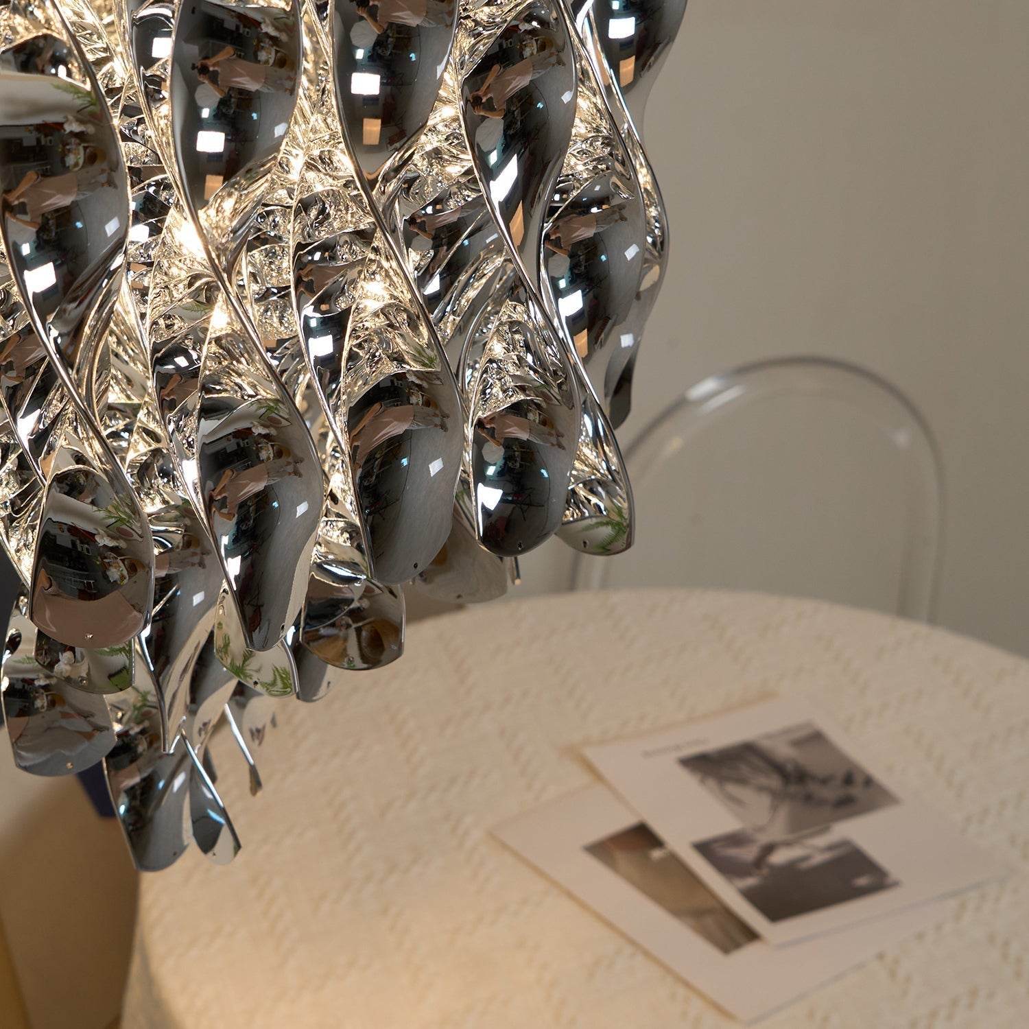 Isoran Luxe Acrylic Chandelier - Blowlighting