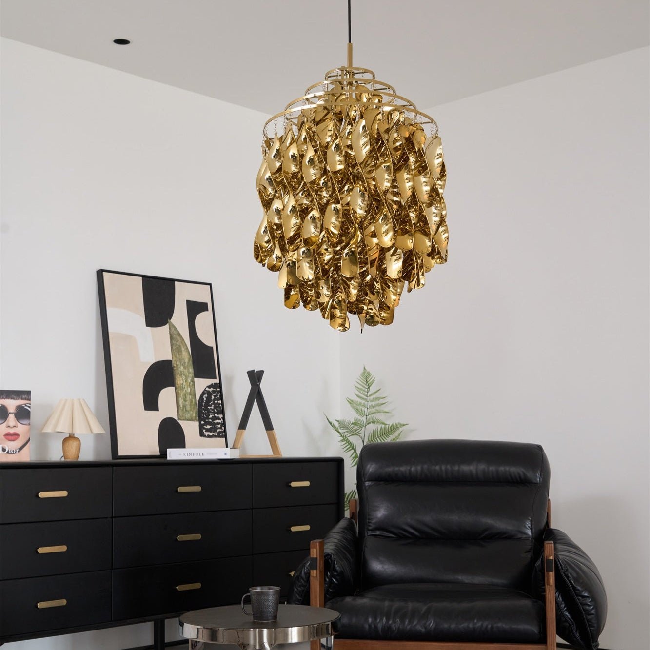 Isoran Luxe Acrylic Chandelier - Blowlighting