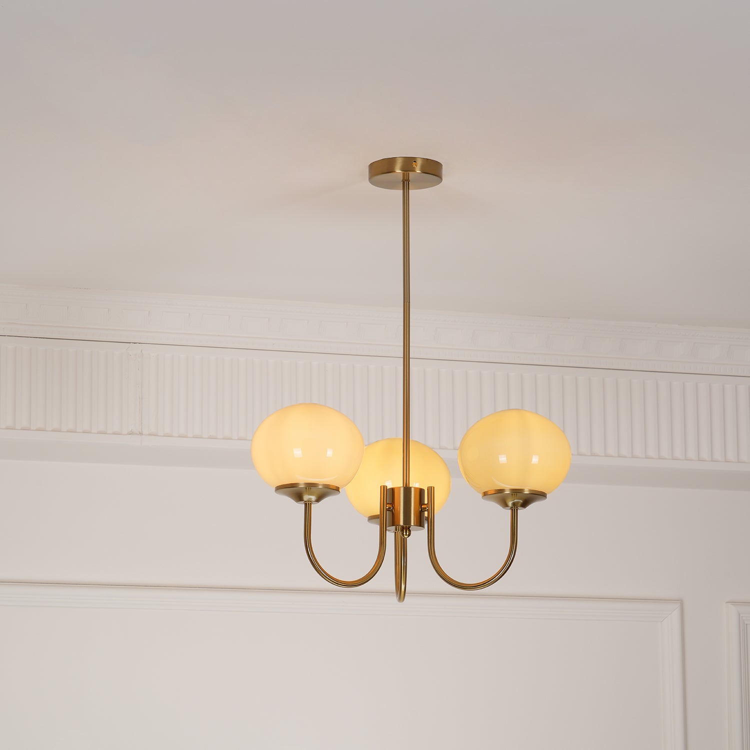 Marshmallow Chandelier - Blowlighting