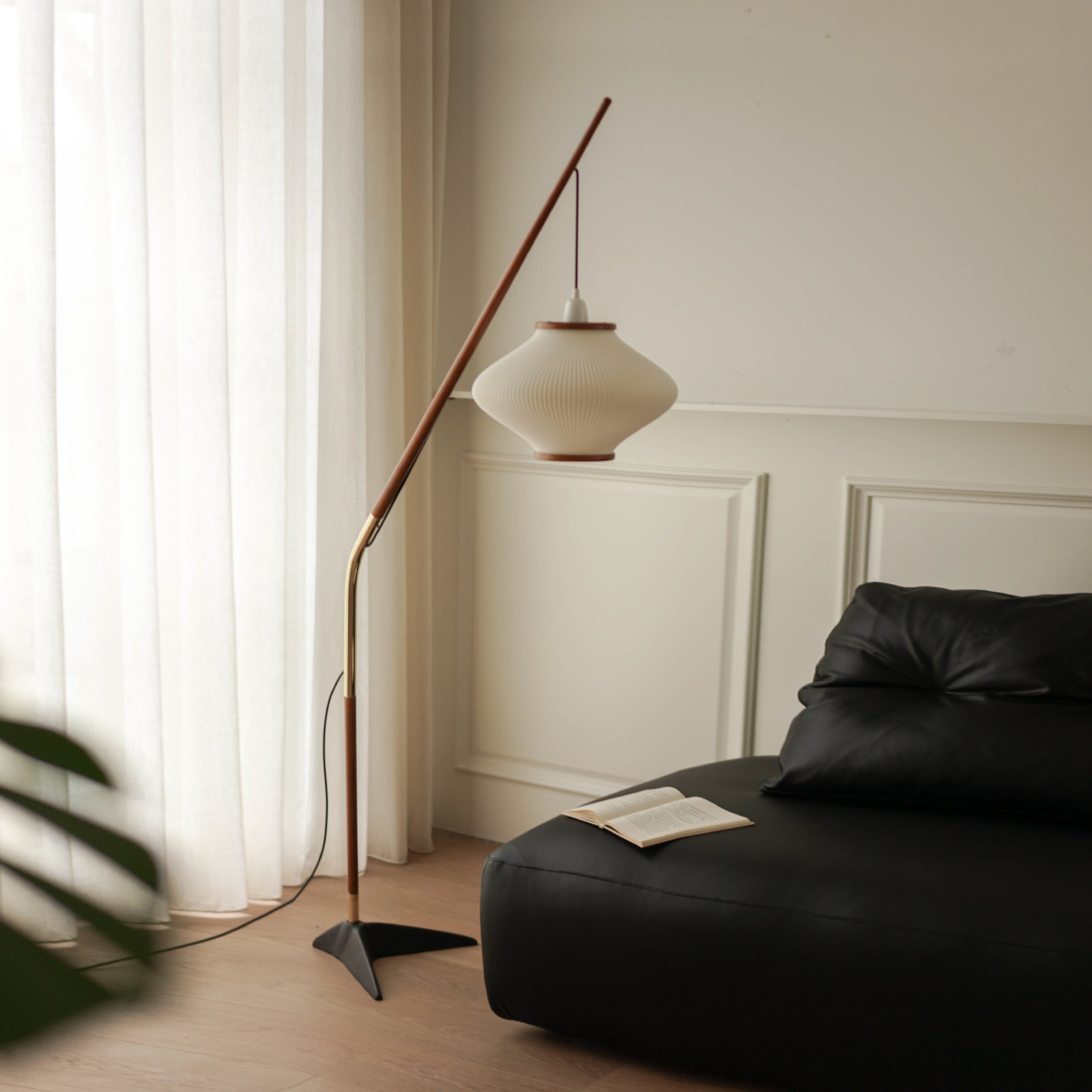 Matsusu Floor Lamp - Lamp Copper