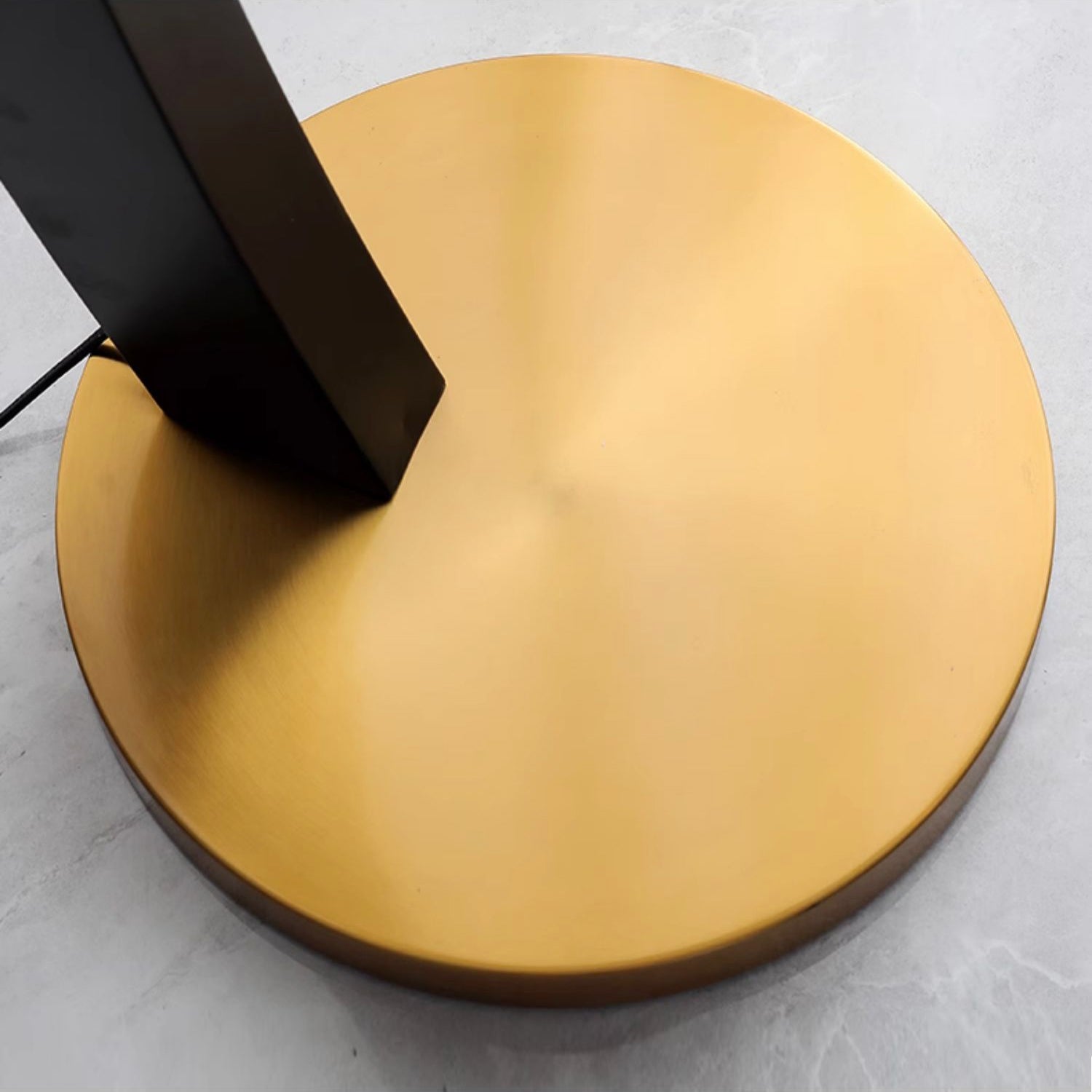 Matterhorn Arc Floor Lamp - Lamp Copper