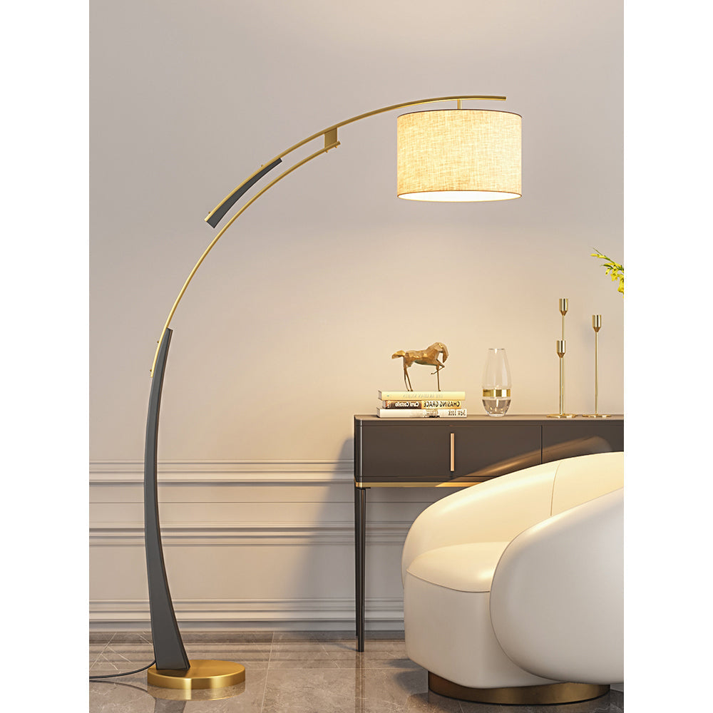 Matterhorn Arc Floor Lamp - Lamp Copper